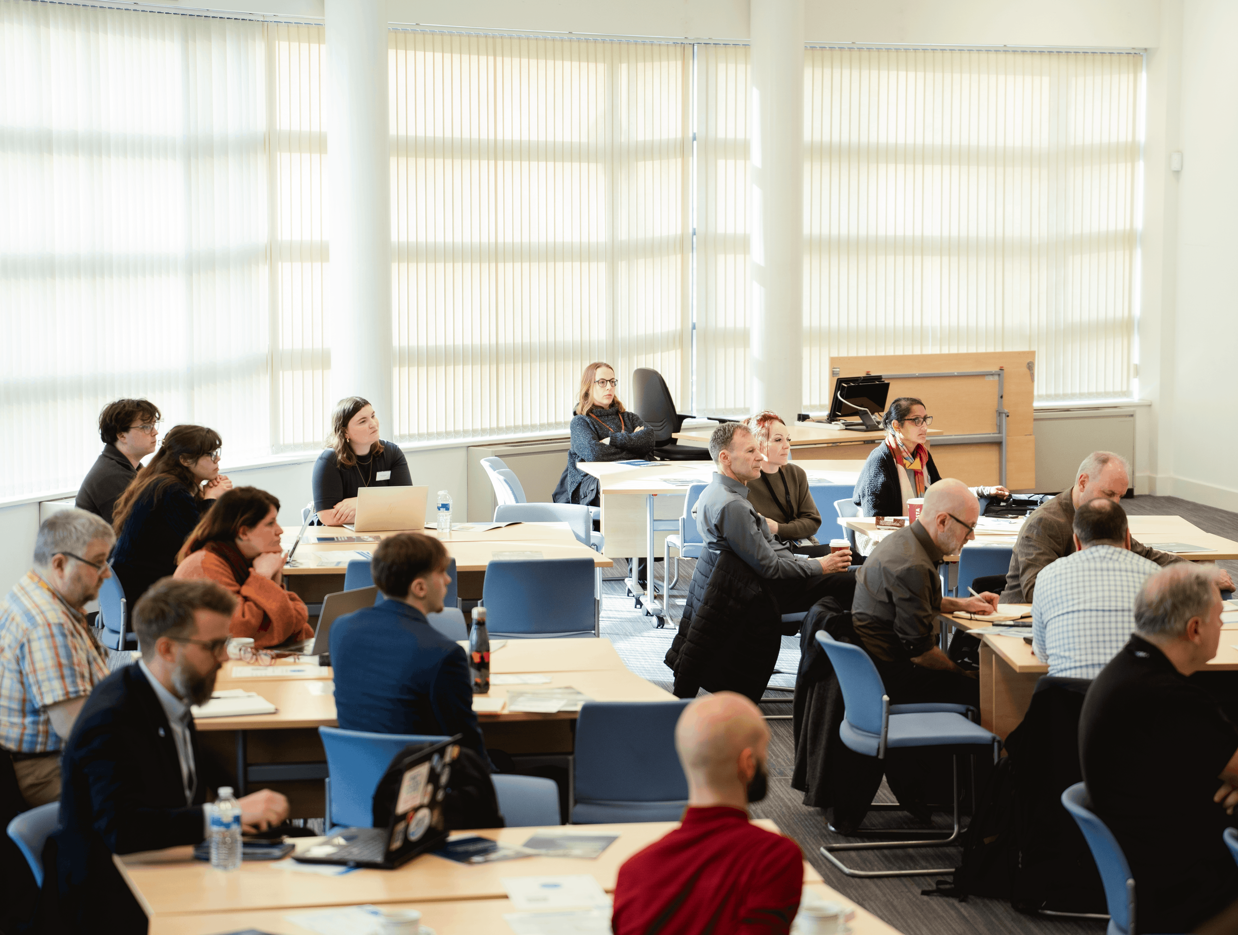 reduced MAYOR - DIGITAL BADGES TALK - PHOTO34.png