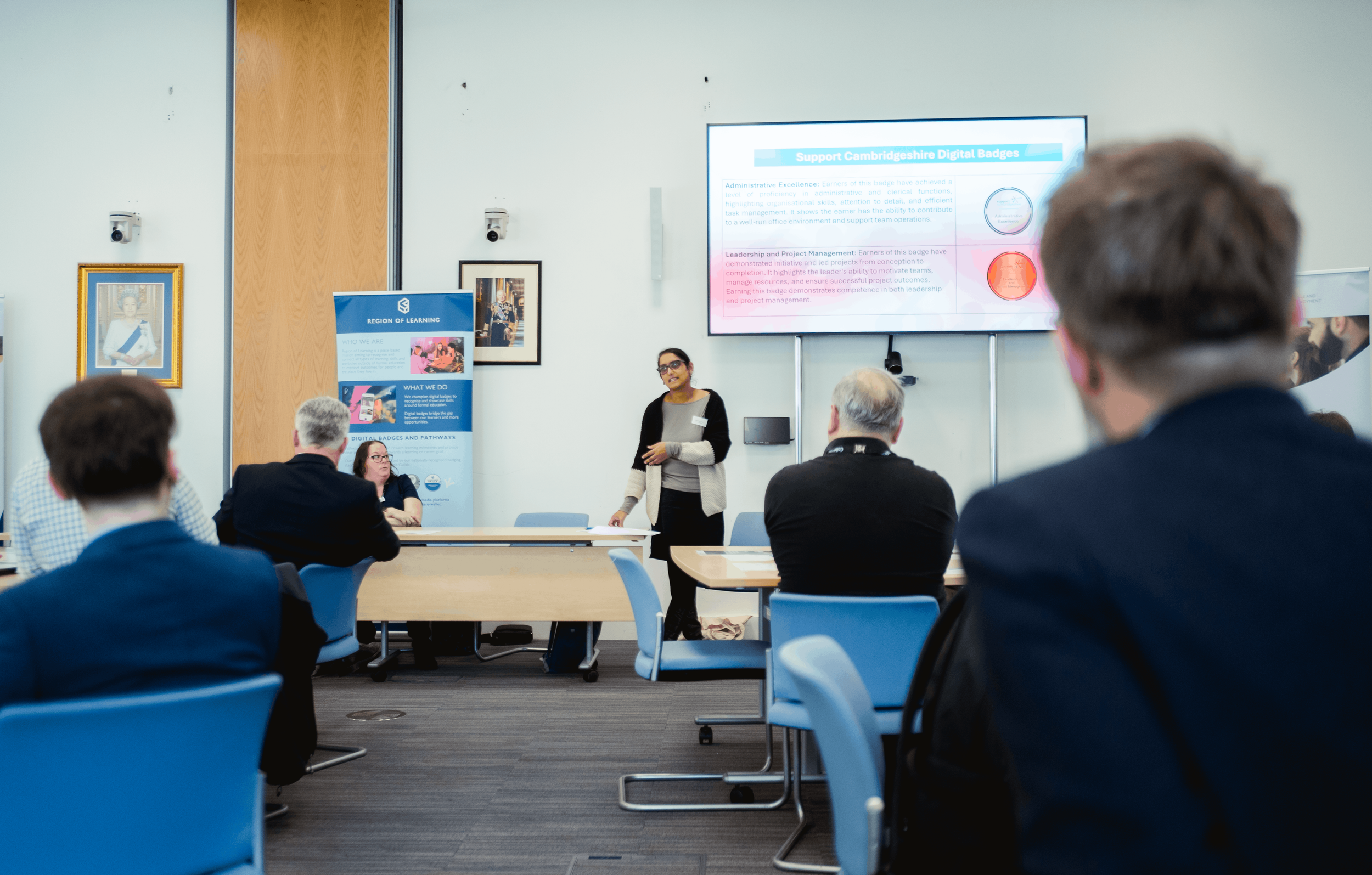 reduced MAYOR - DIGITAL BADGES TALK - PHOTO66.png