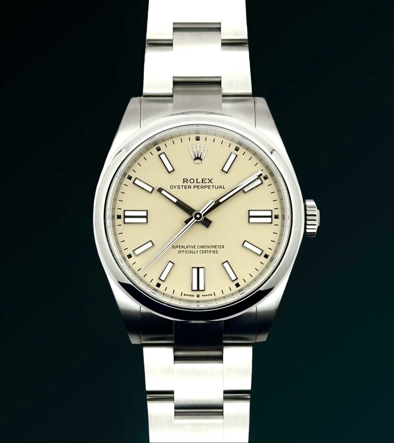 Rolex Oyster Perpetual - 41mm - 134300 - Beige Dial