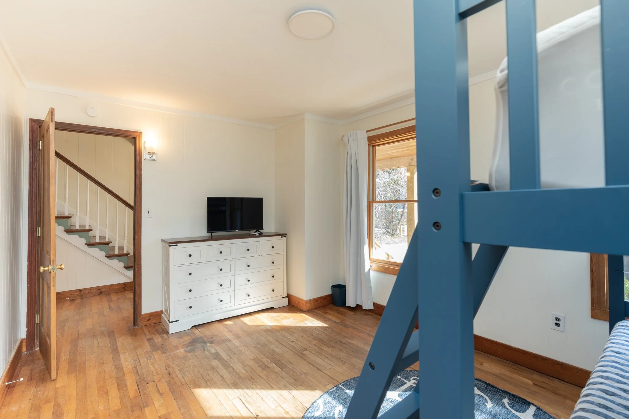 20 Bedroom B Bunks 2.jpg