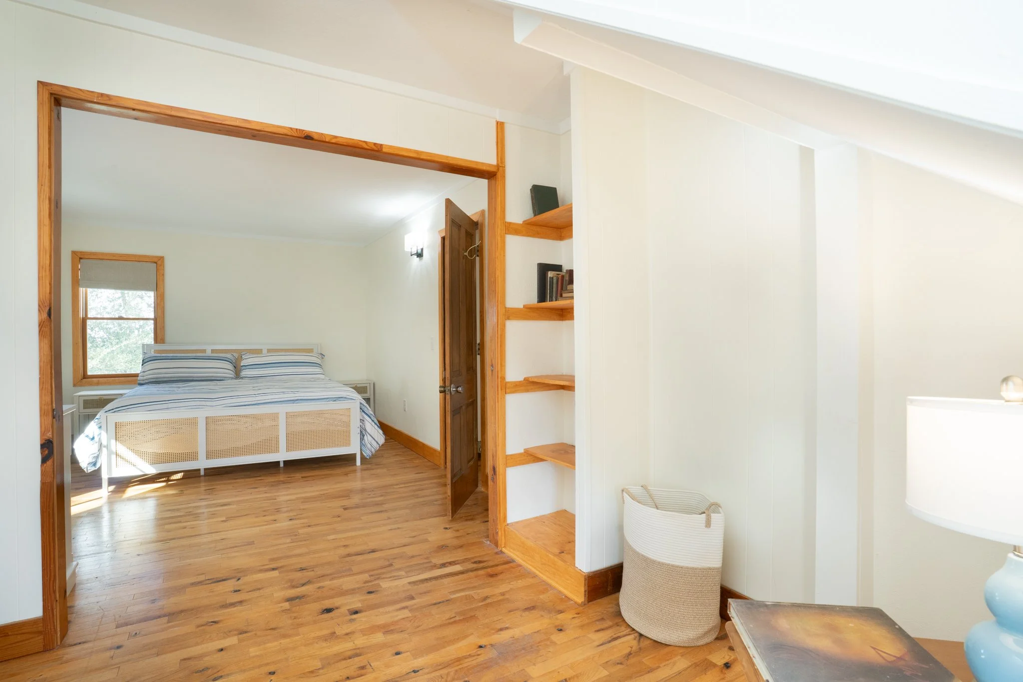 28 Upstairs Bedroom B 4.jpg