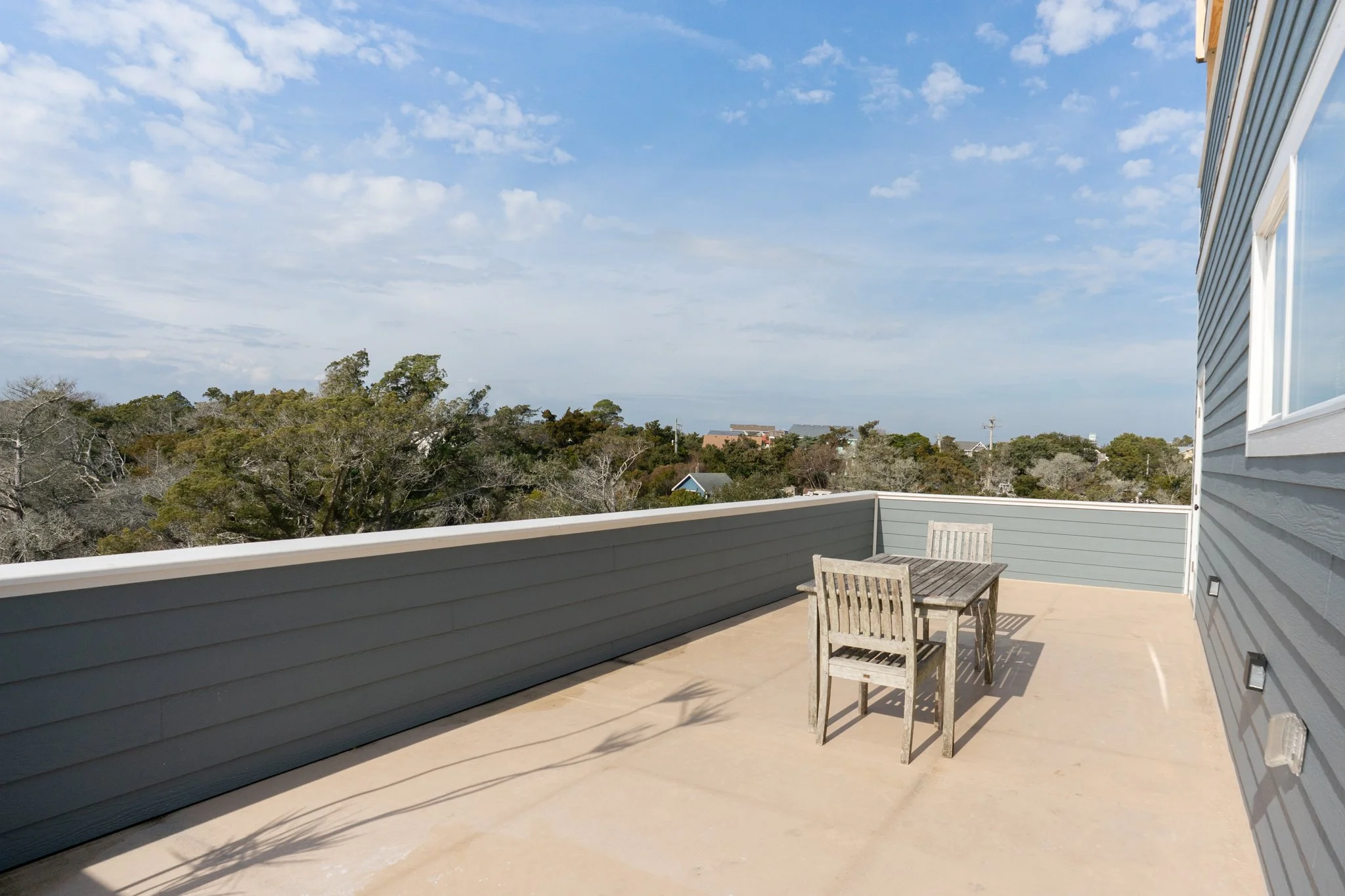 *Main Floor Balcony.jpg