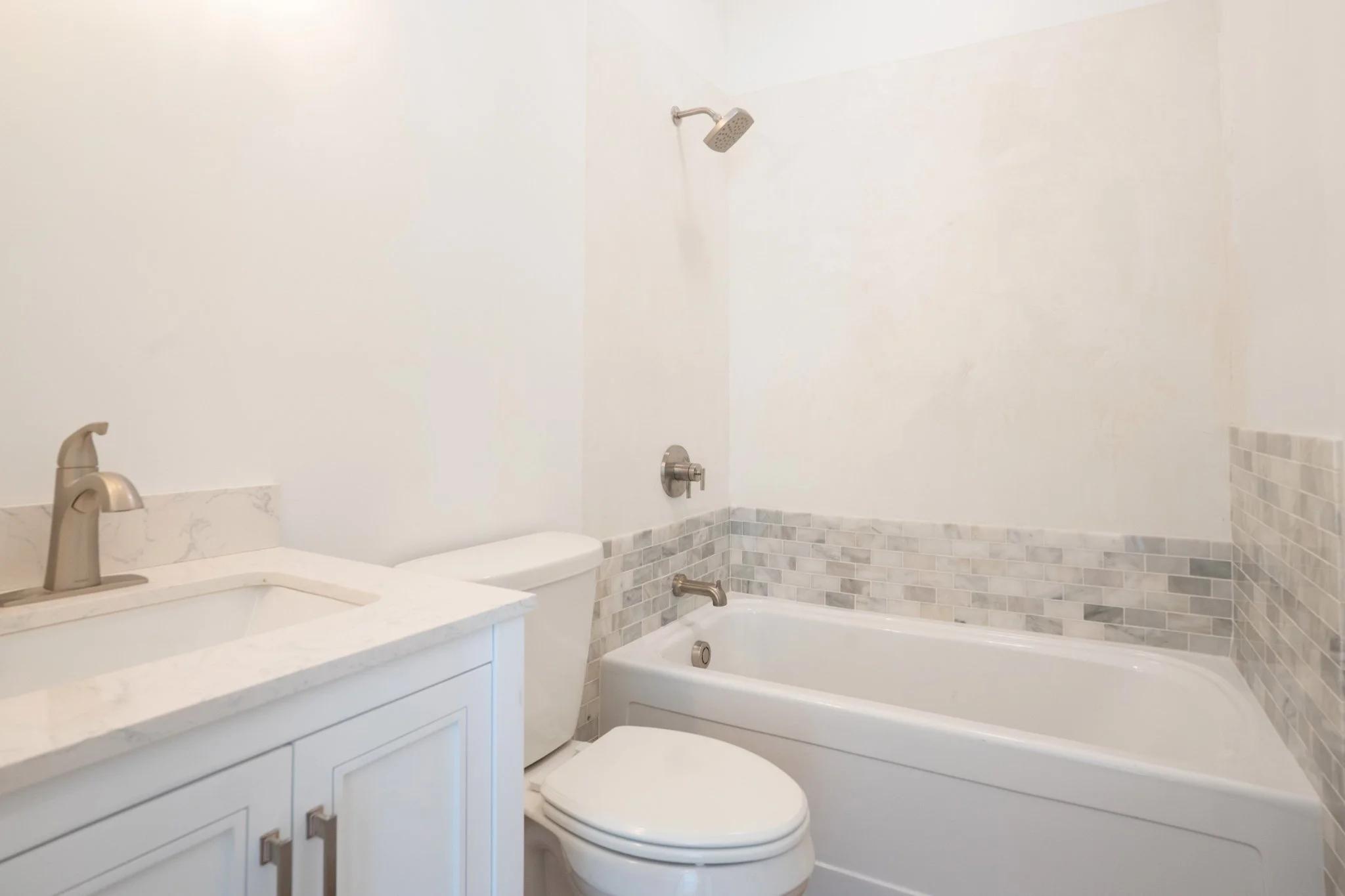 *Main Floor Bathroom.jpg
