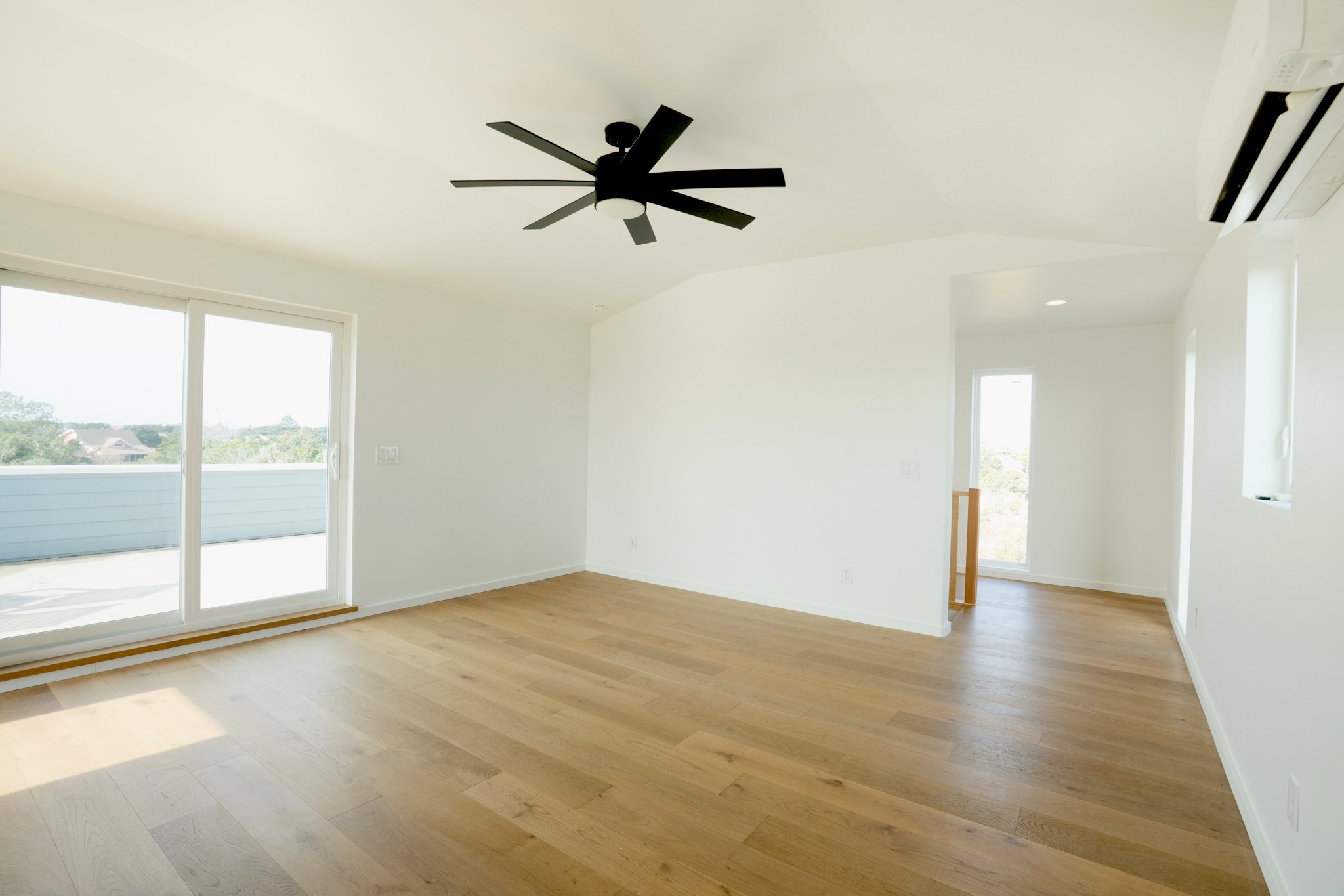*Master bedroom.jpg