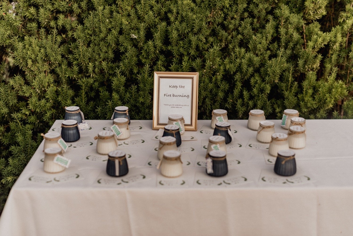 Candle-wedding-favors-for-guests.jpg.jpg
