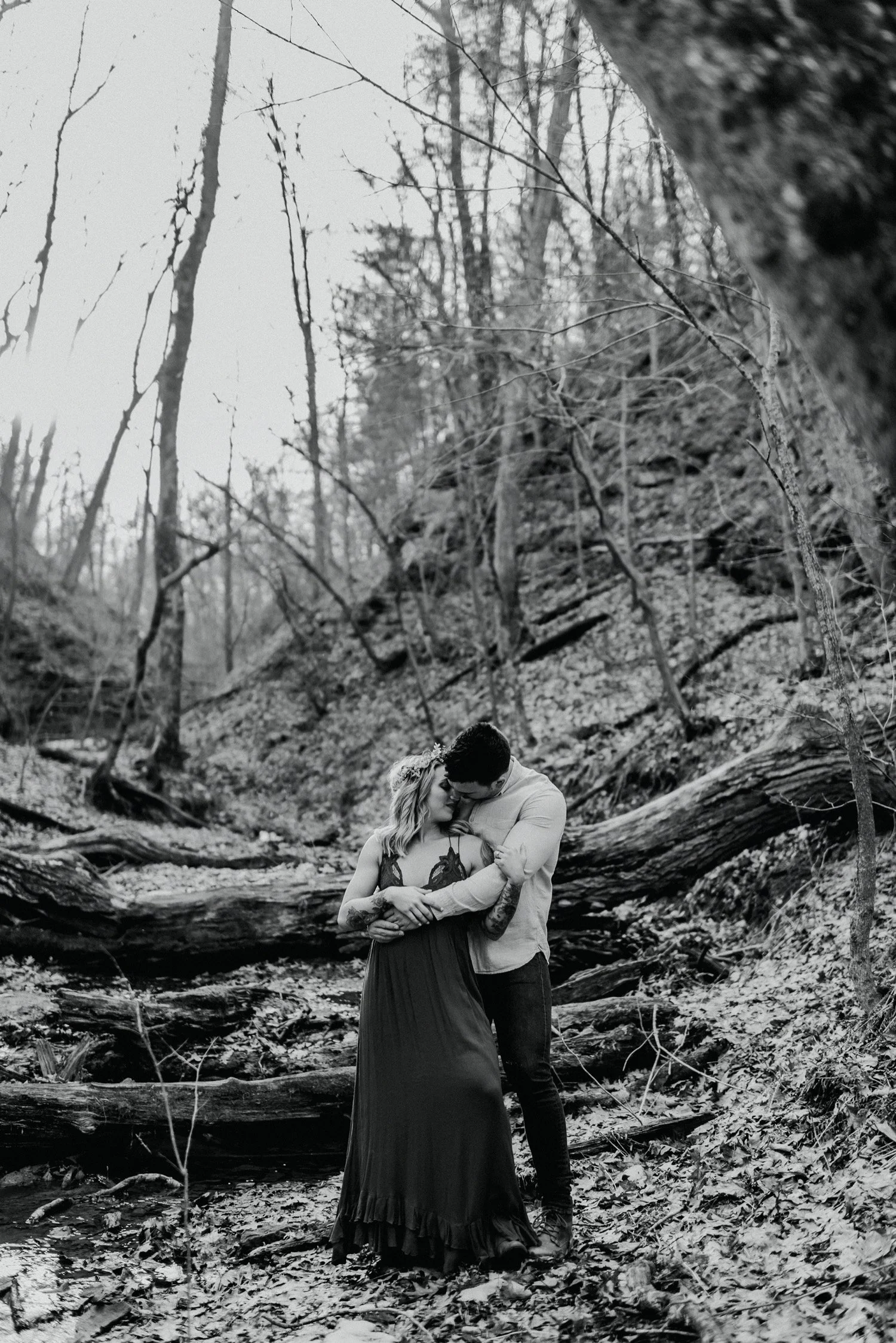 Couple-snuggled-up-at-Wildcat-Den-State-Park.jpg.jpg
