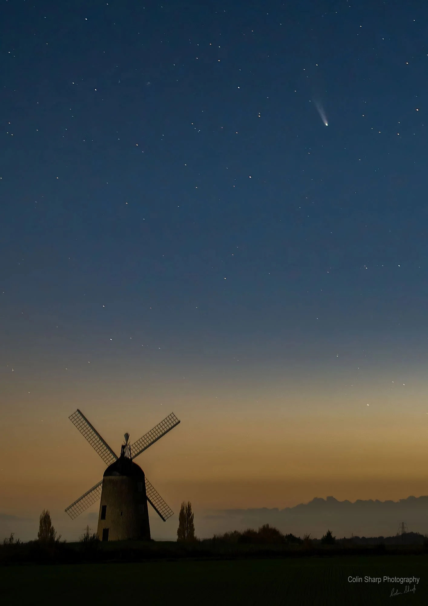 Comet Lemmon A26 and Great Haseley Windmill