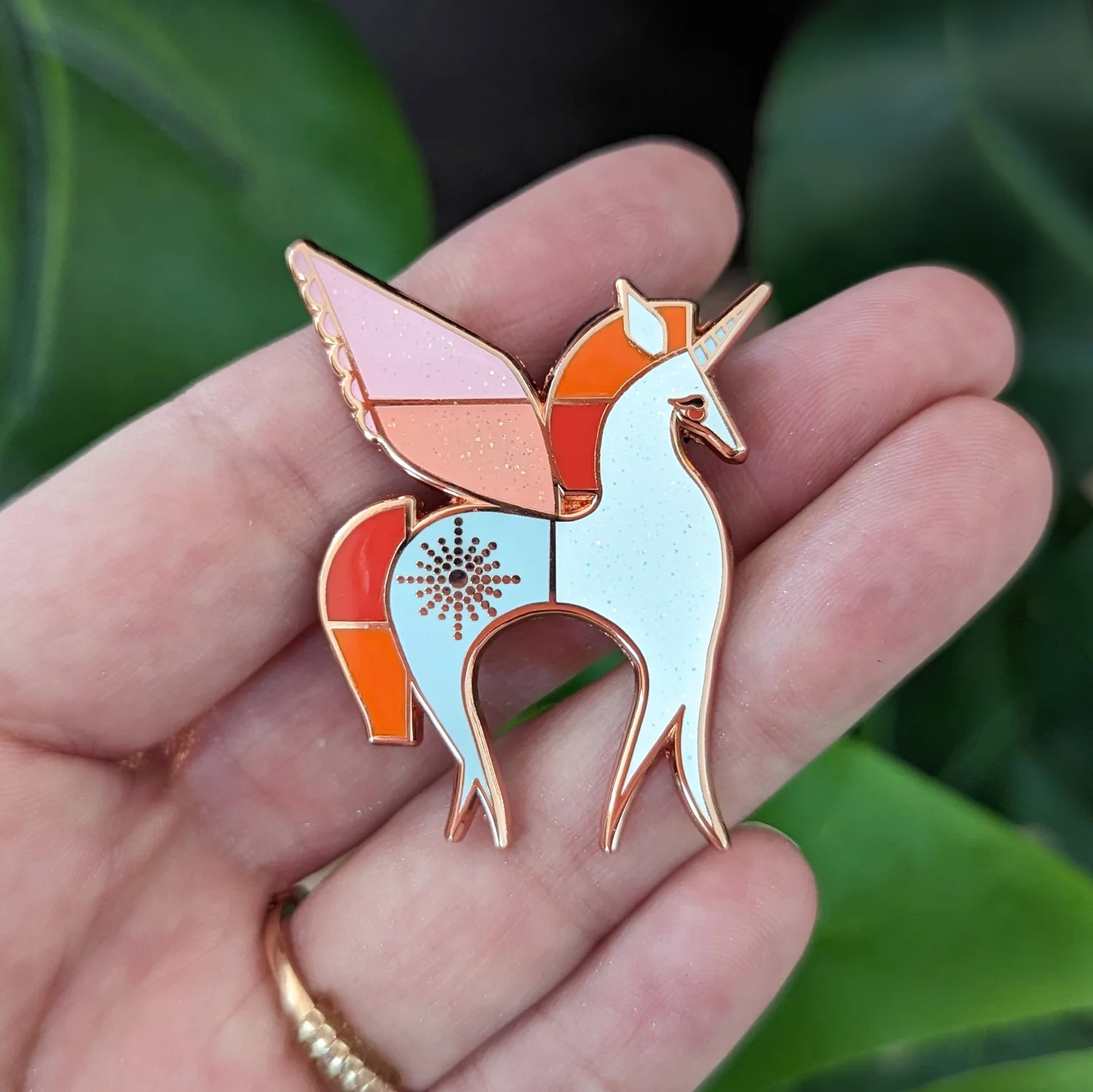 Rose Gold Unicorn Hard Enamel Pin — Amber Leaders Designs display picture 2