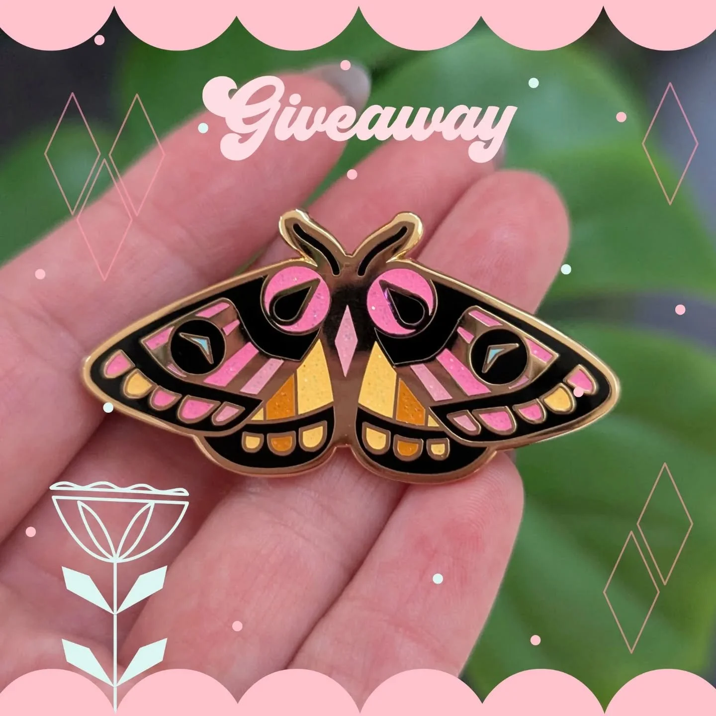 I'm giving away my new Sheep Moth pin!!!

✨ Here's how to enter!
🎈Follow my account
🎈 Comment with your favorite flying creature ( it can be anything)
🎈Share this post to your story 

I'll be picking 2 winners!
You must live in the US to participa
