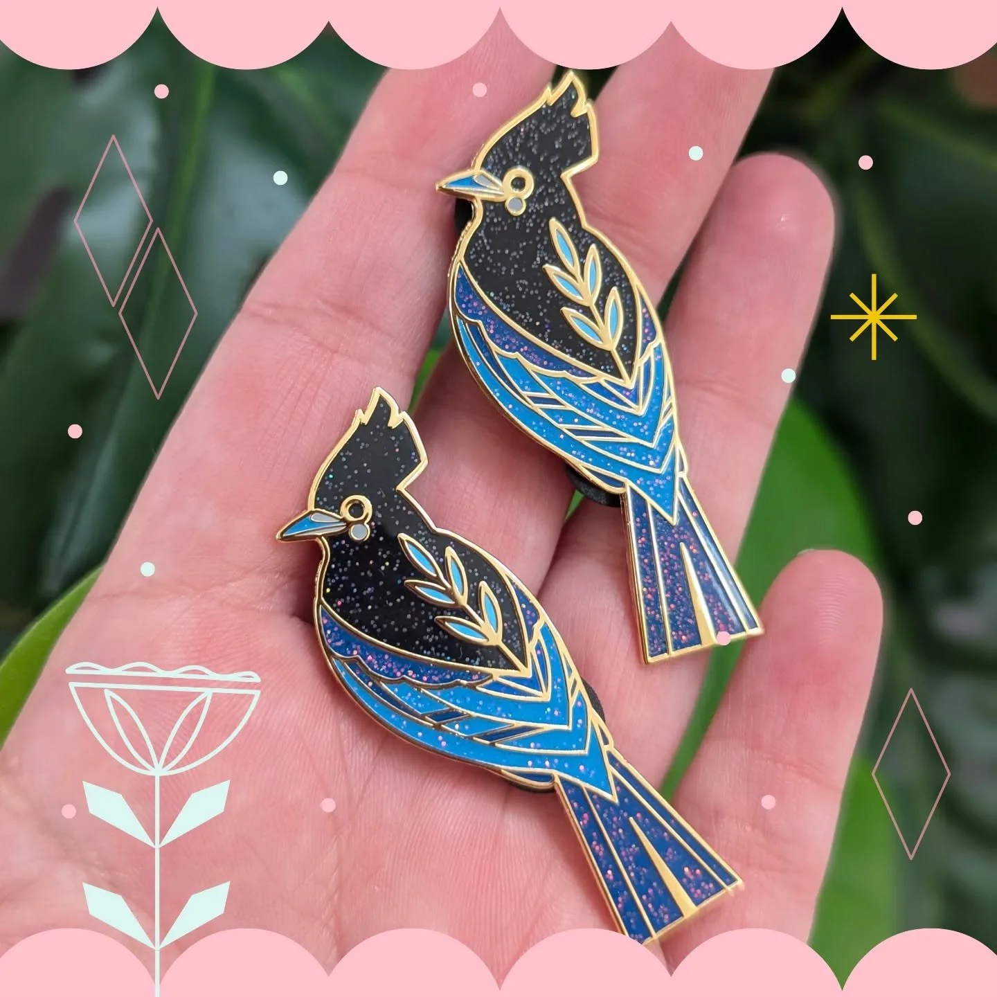 Are you a bird fan or watcher? Do you like glitter? Cause I have a new pin available! And it's a Stellar's Jay with a ton of glittery goodness! I know they can squack pretty loud but they are so pretty! You can find this new hard enamel pin AmberLead