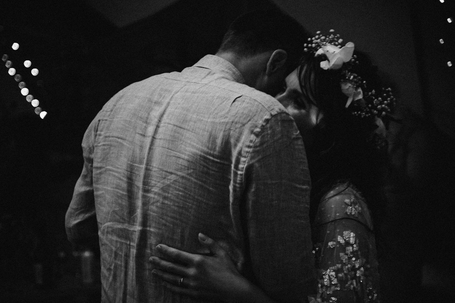 PENZANCE WEDDING PHOTOGRAPHER (114).jpg