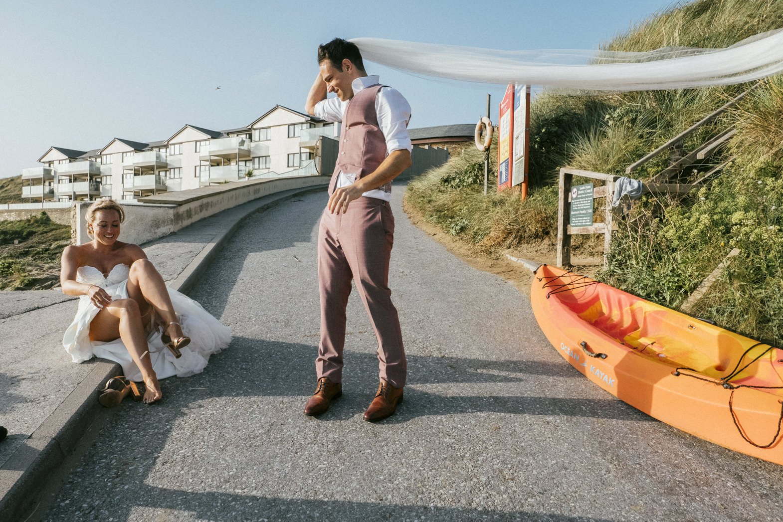 ALTERNATIVE WEDDING PHOTOGRAPHERS IN LONDON (86).jpg