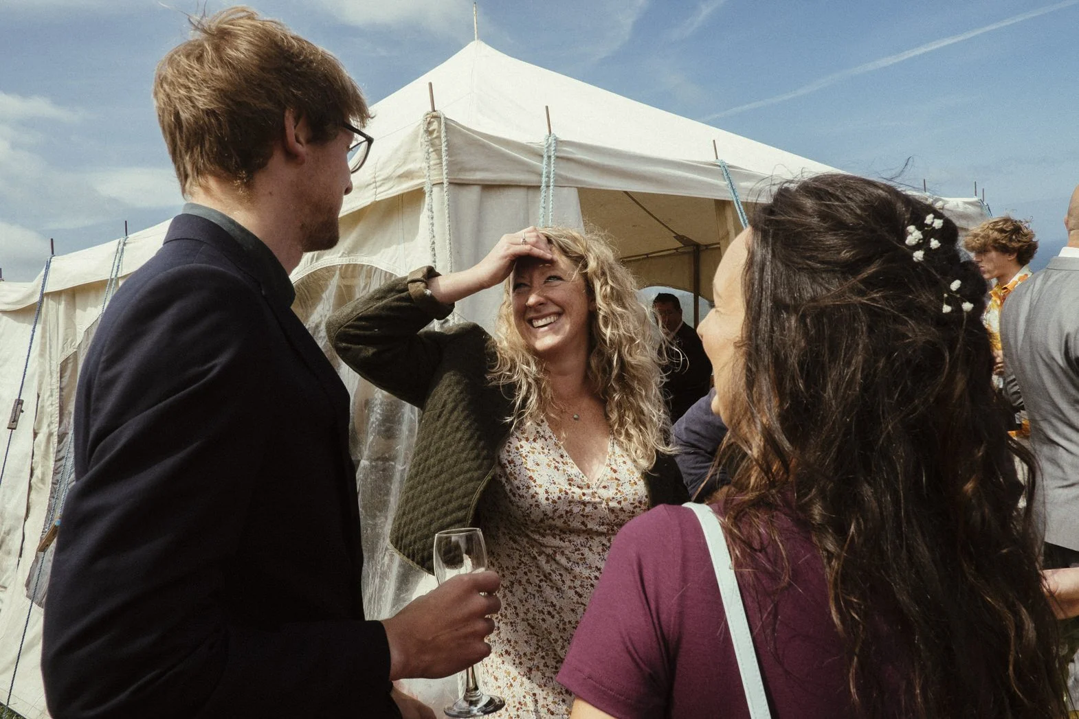 PENZANCE WEDDING PHOTOGRAPHER (74).jpg