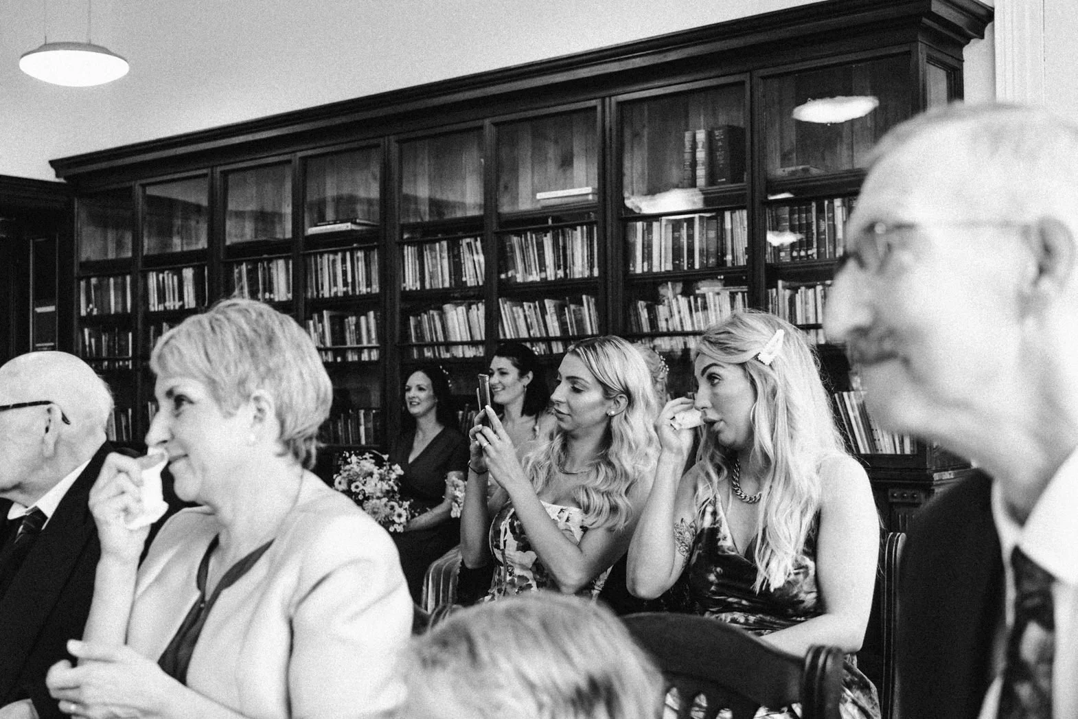 PENZANCE WEDDING PHOTOGRAPHER (37).jpg