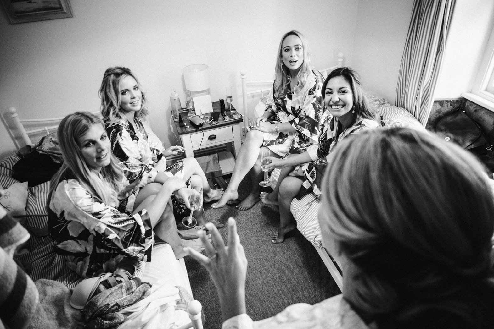 ALTERNATIVE WEDDING PHOTOGRAPHERS IN LONDON (16).jpg