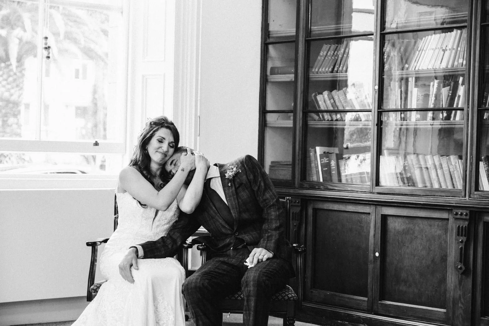 PENZANCE WEDDING PHOTOGRAPHER (46).jpg