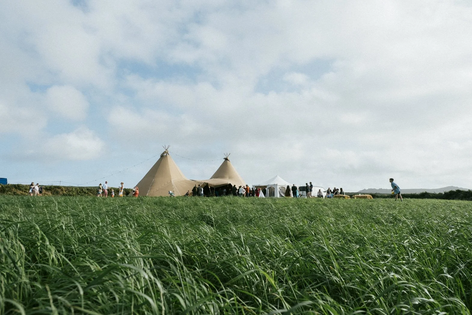 PENZANCE WEDDING PHOTOGRAPHER (128).jpg