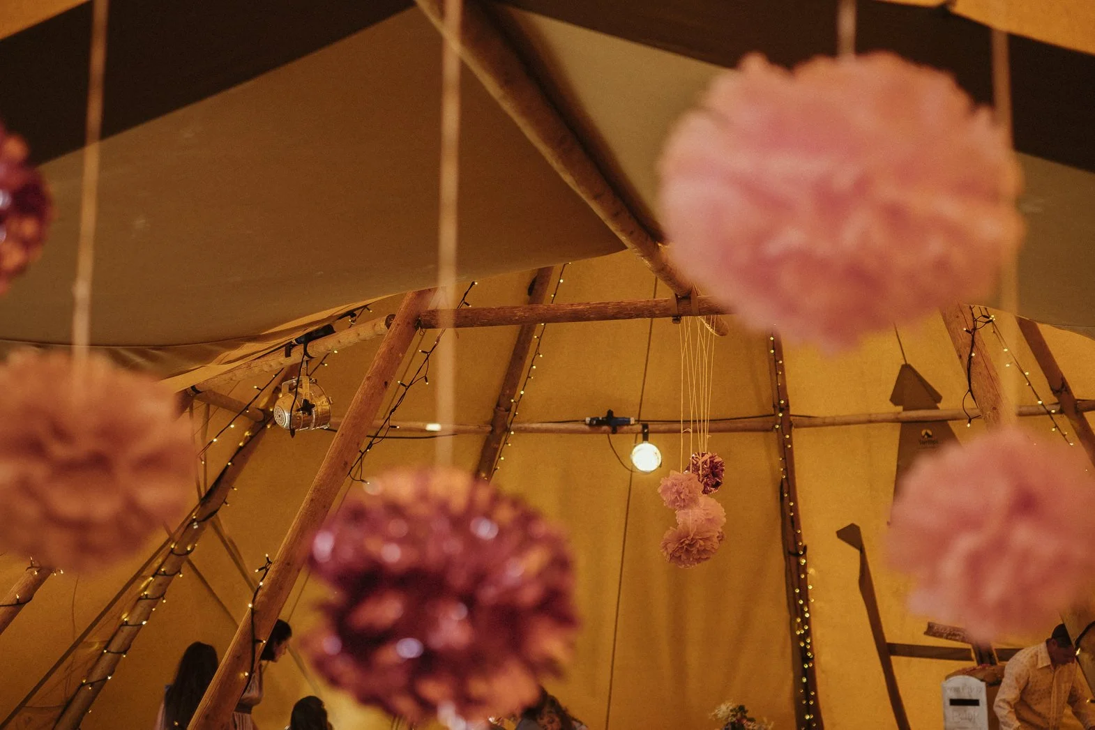 PENZANCE WEDDING PHOTOGRAPHER (89).jpg