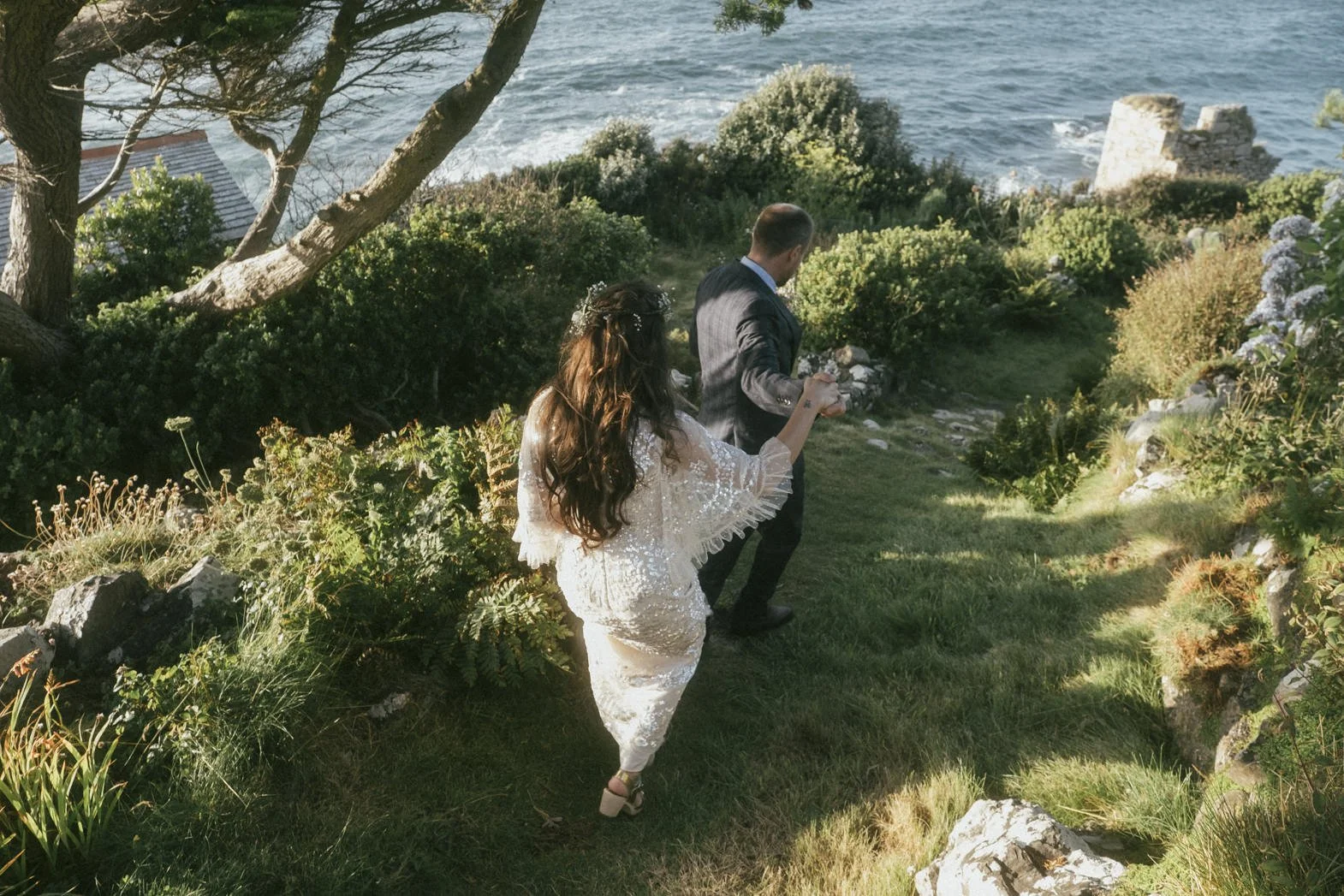 PENZANCE WEDDING PHOTOGRAPHER (140).jpg