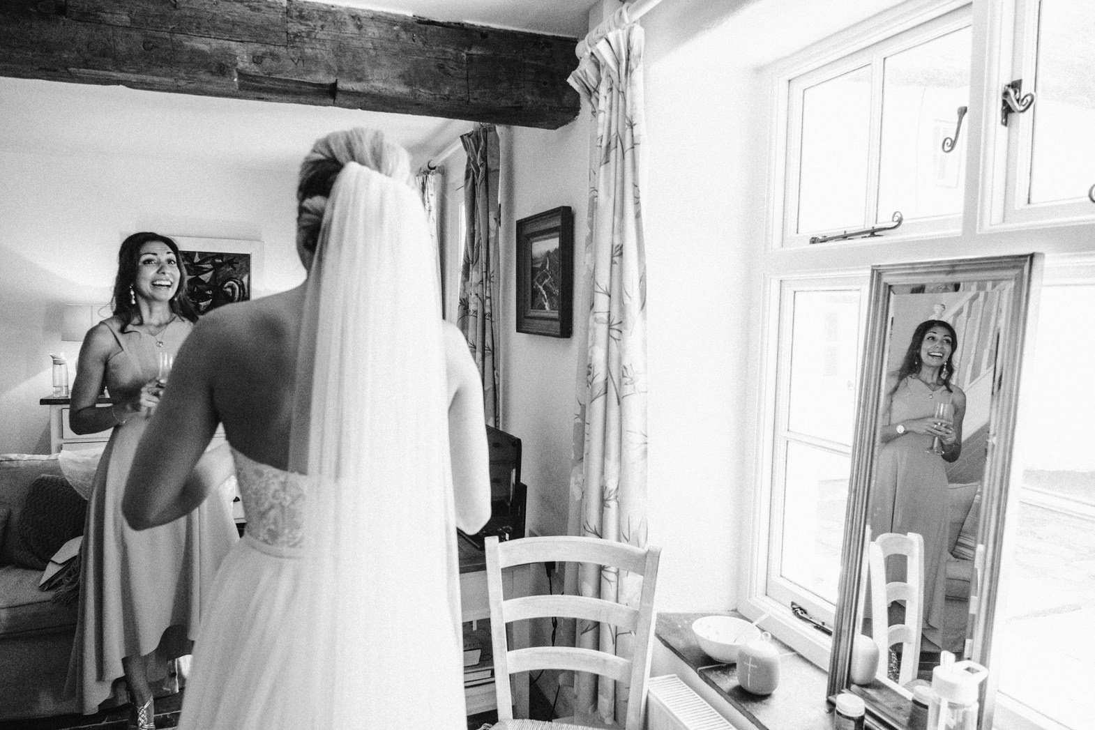 ALTERNATIVE WEDDING PHOTOGRAPHERS IN LONDON (35).jpg