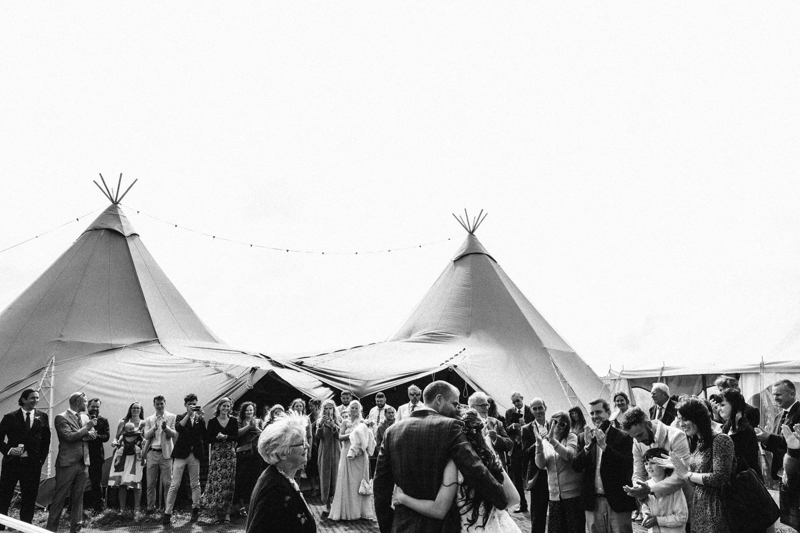 PENZANCE WEDDING PHOTOGRAPHER (70).jpg