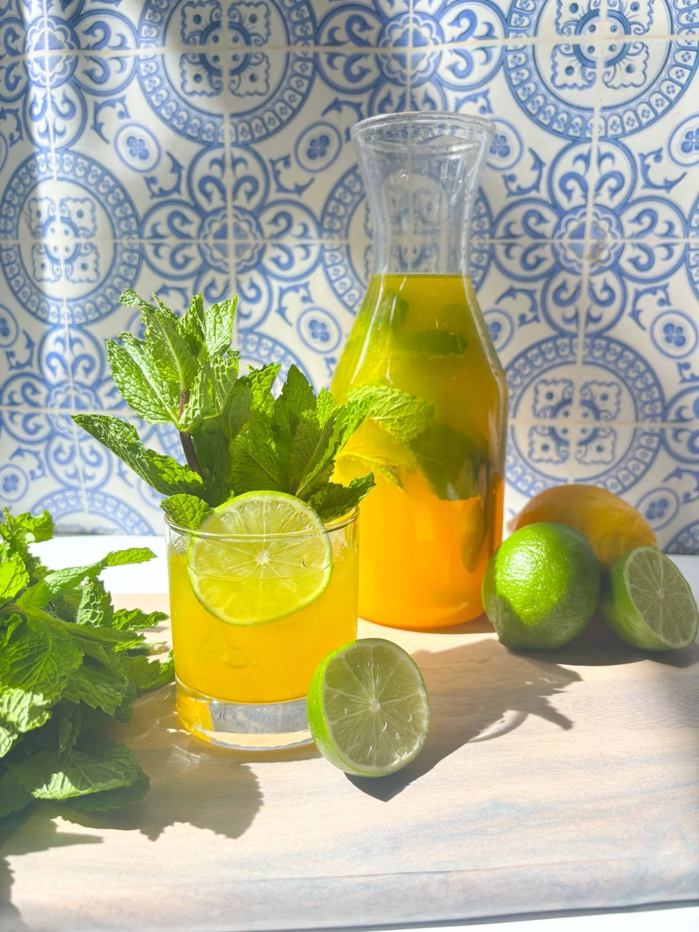 Fresh summer vibes are in full effect with our house-made Superfood Tonic Juice &mdash; packed with the freshest ingredients, bursting with flavor, and made to keep you feeling refreshed all season long. ☀️🍋&zwj;🟩🍋