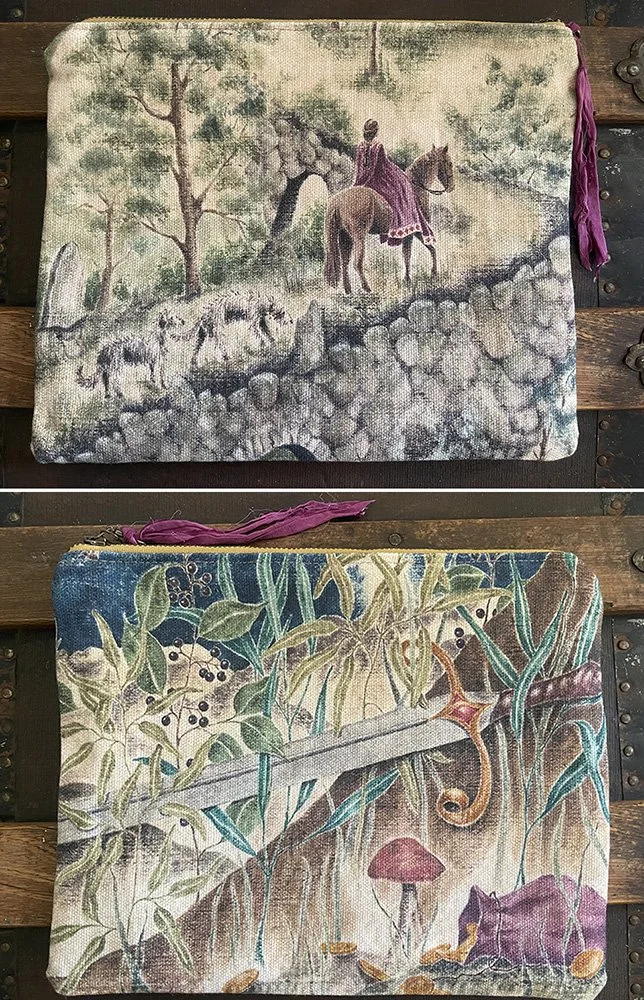 Queen and Sword pouch by Talufane