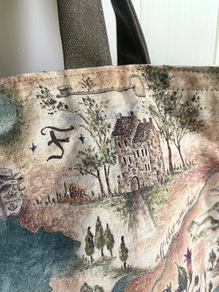 Outlander painting bag by Talufane