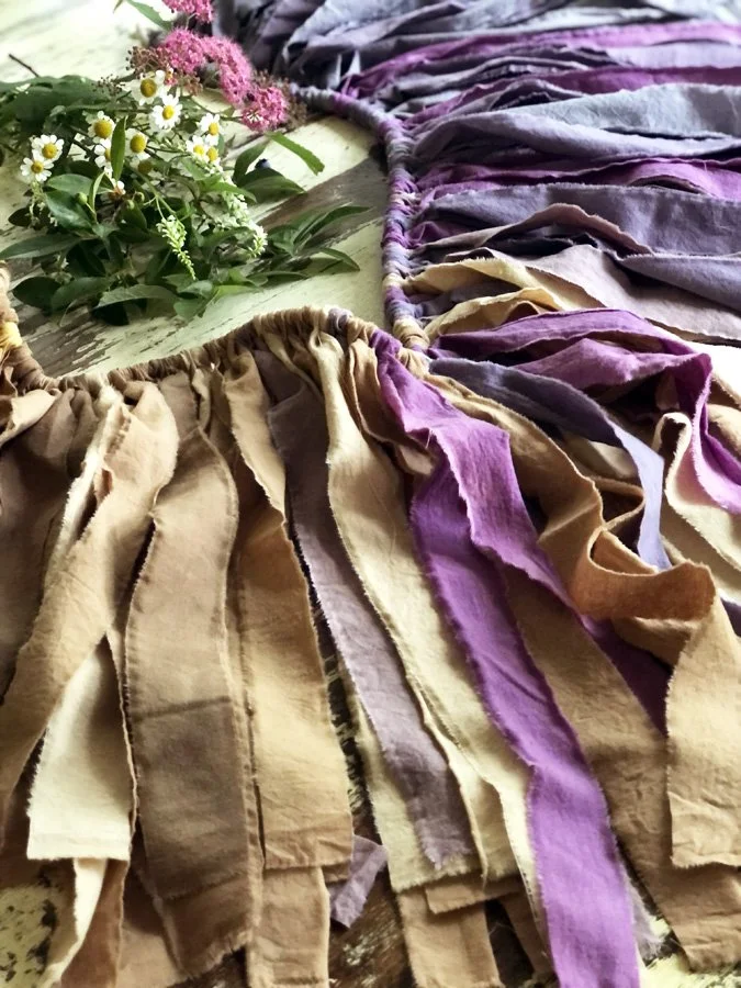 Cochineal natural garland 3.jpg