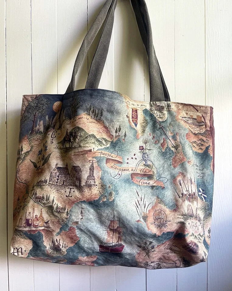 Mountains of Rain & Sun Outlander-inspired linen bag by Talufane