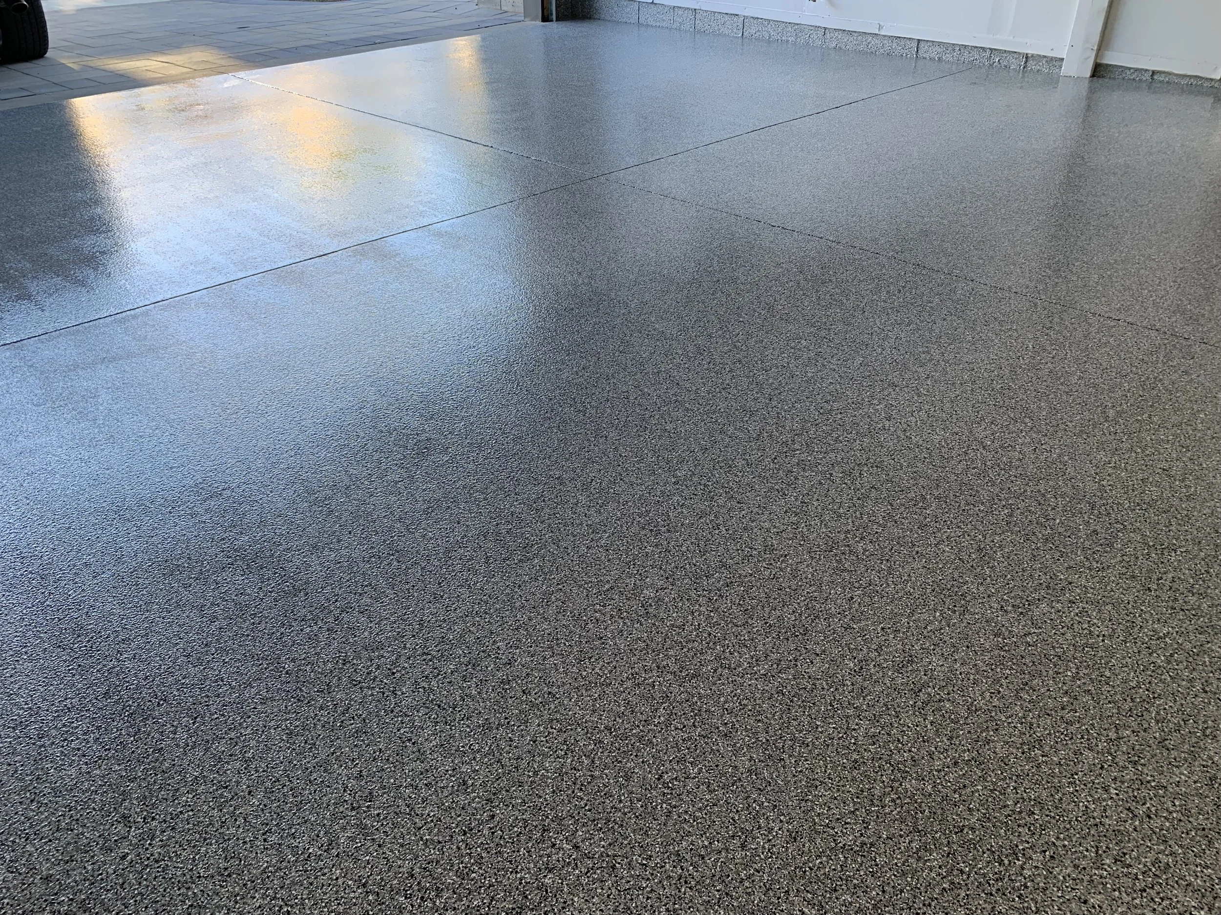 Granite flake colour blend with polyaspartic topcoat