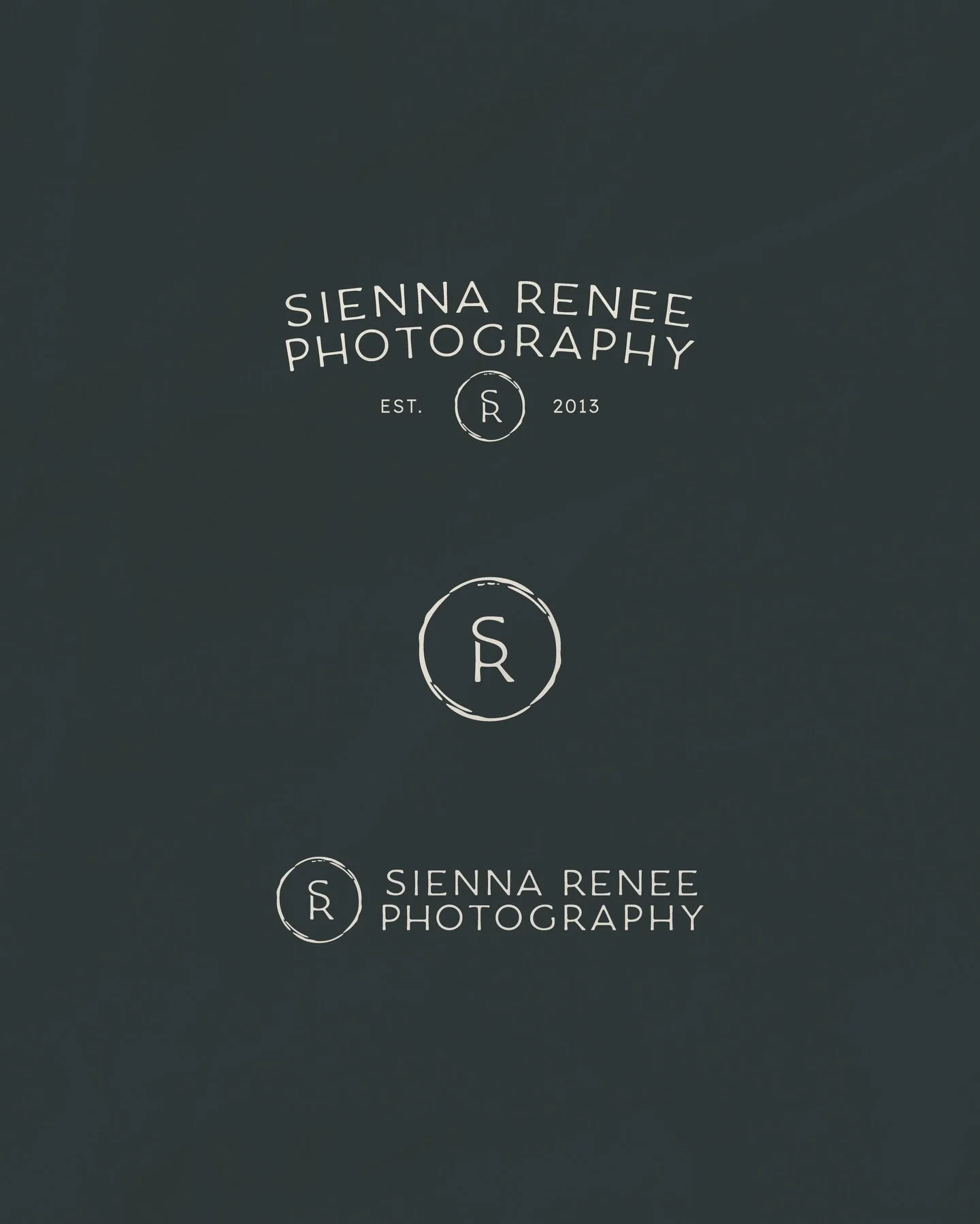 SO excited to reveal the new brand for @siennareneephotography 📸

The vibes are EVERYTHING I love. Warm, simple, and genuinely human&hellip; just like Sienna and her photos. 

The direction leans moody and minimal, grounded in an earthy palette that