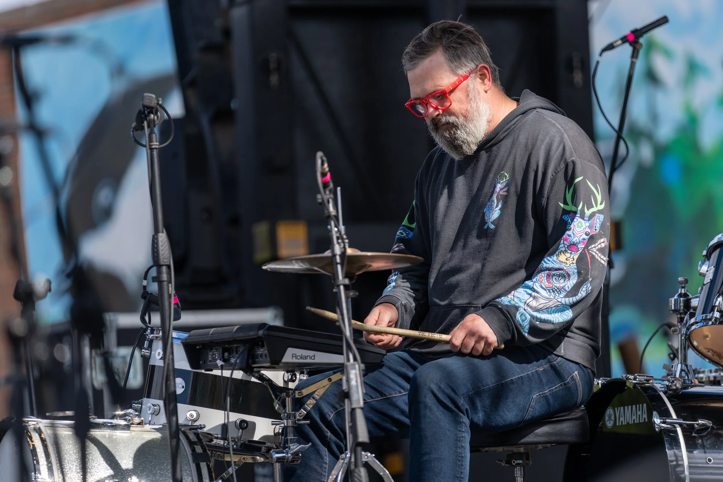 01 Eric Pollard - Alan Sparhawk drummer.jpg