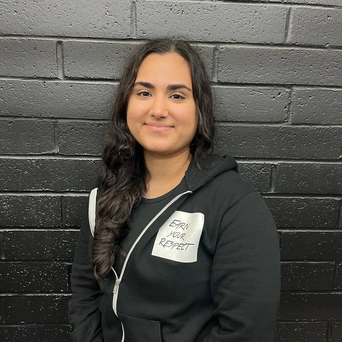 Hey everyone! I'm absolutely thrilled to let you all know that I've gotten the opportunity to join the New Edge Alliance team as a personal trainer and nutritionist 👋🏼  I feel incredibly fortunate to have trained with Ibby at NEA for several years 