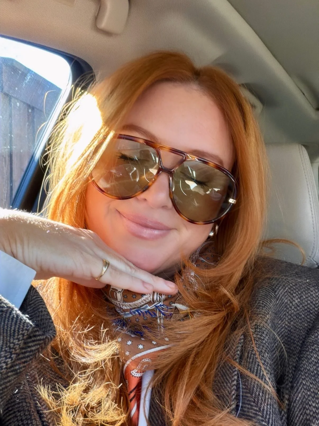 Cinnamon girl 👄🧡🧡🧡 or apricot jam? 😋😋😋@provisionaffaires 
Painted @_hogannn_ 
Haircut @faggi_melts 
#thesongbirdsociety #dallascolorspecialist #dallashairstylist✂️ #dallashairsalon #dallashair