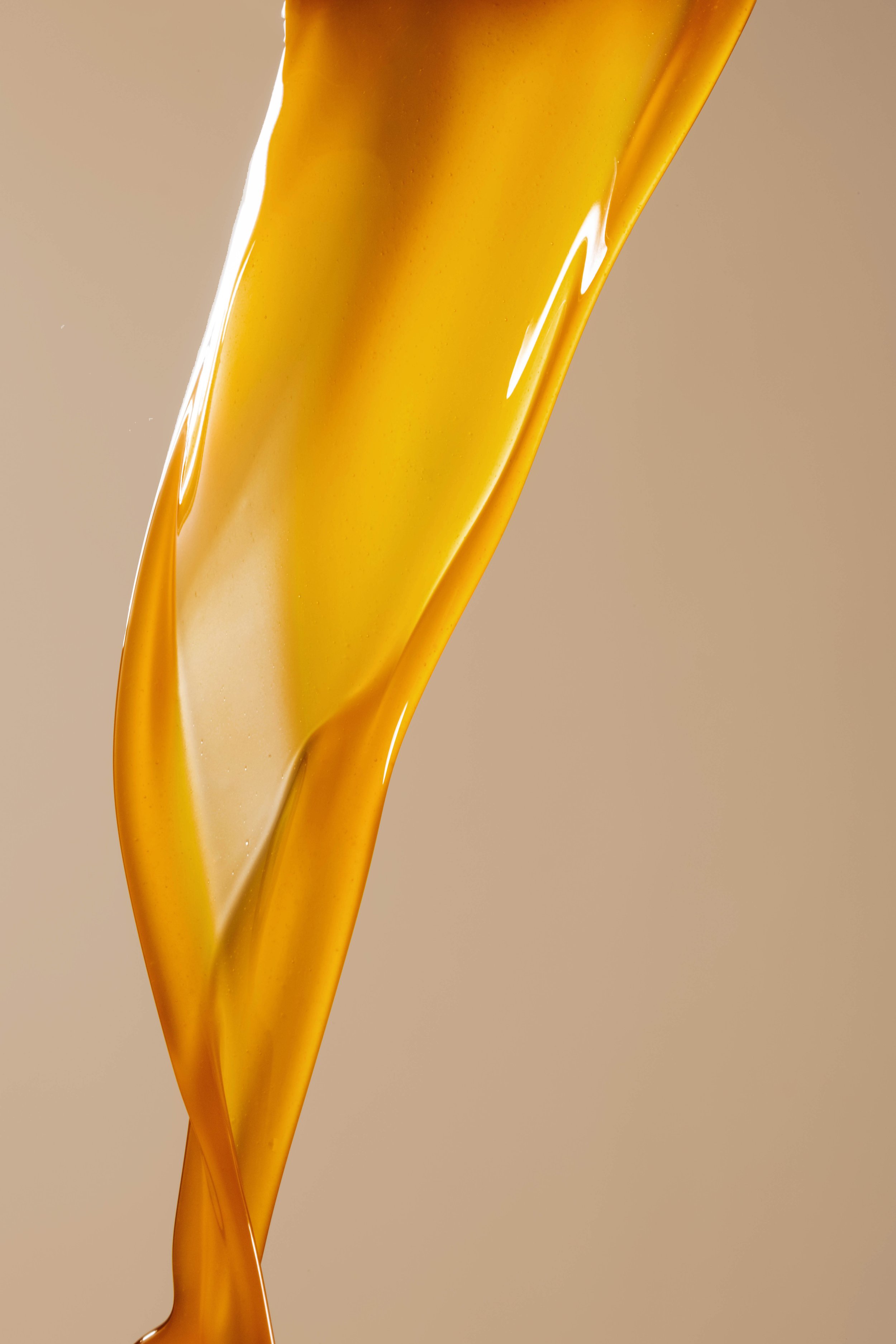 Orthomol_Science You Can Feel_Liquid on Tan.jpg