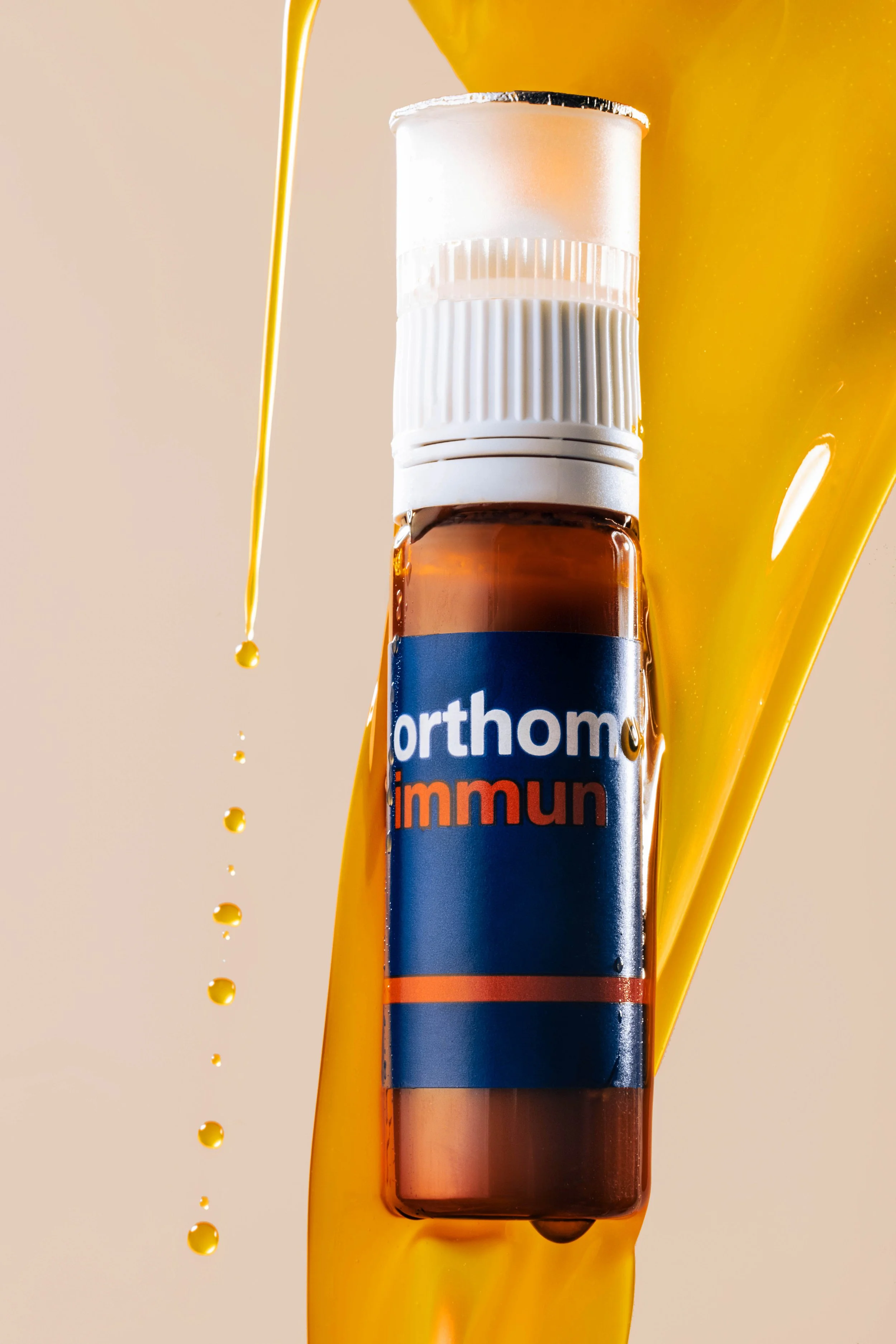 Orthomol_Science You Can Feel_Liquid with Immun Bottle.jpg