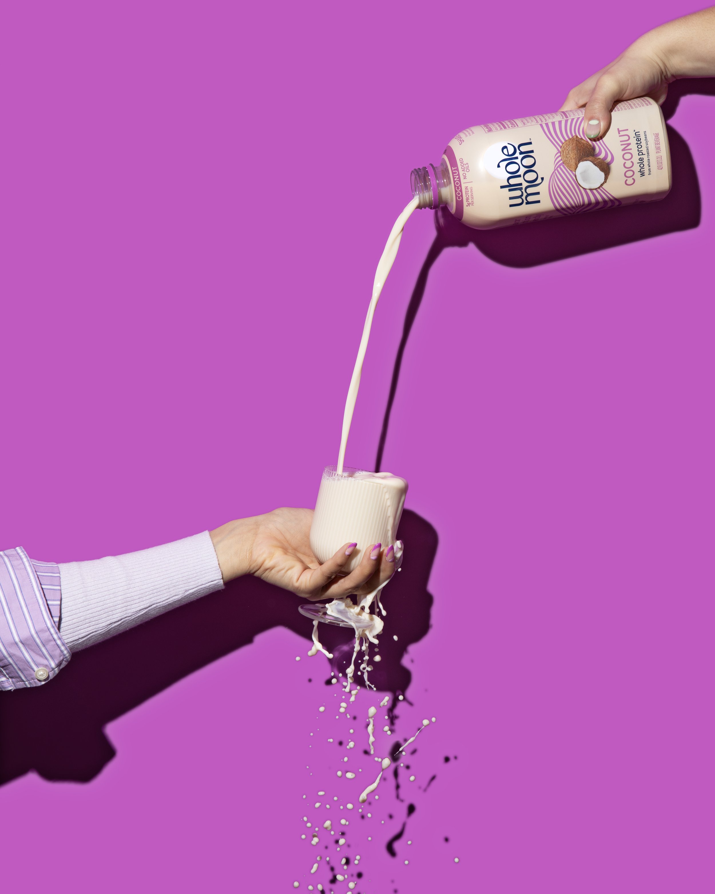 WM_1A_CoconutBottlePour_3_4X5 (1).jpg
