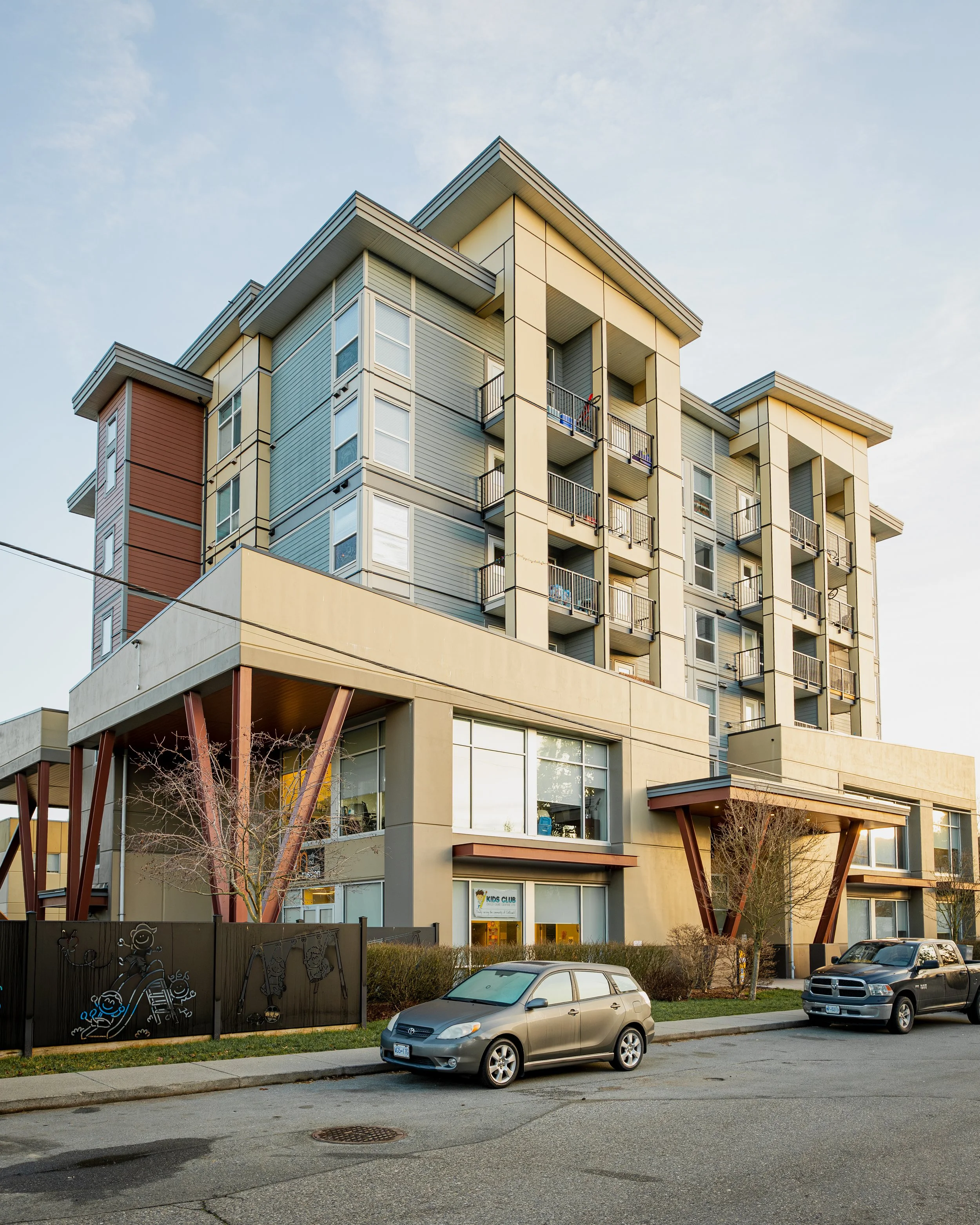 external image of the ruth and naomi's family centre