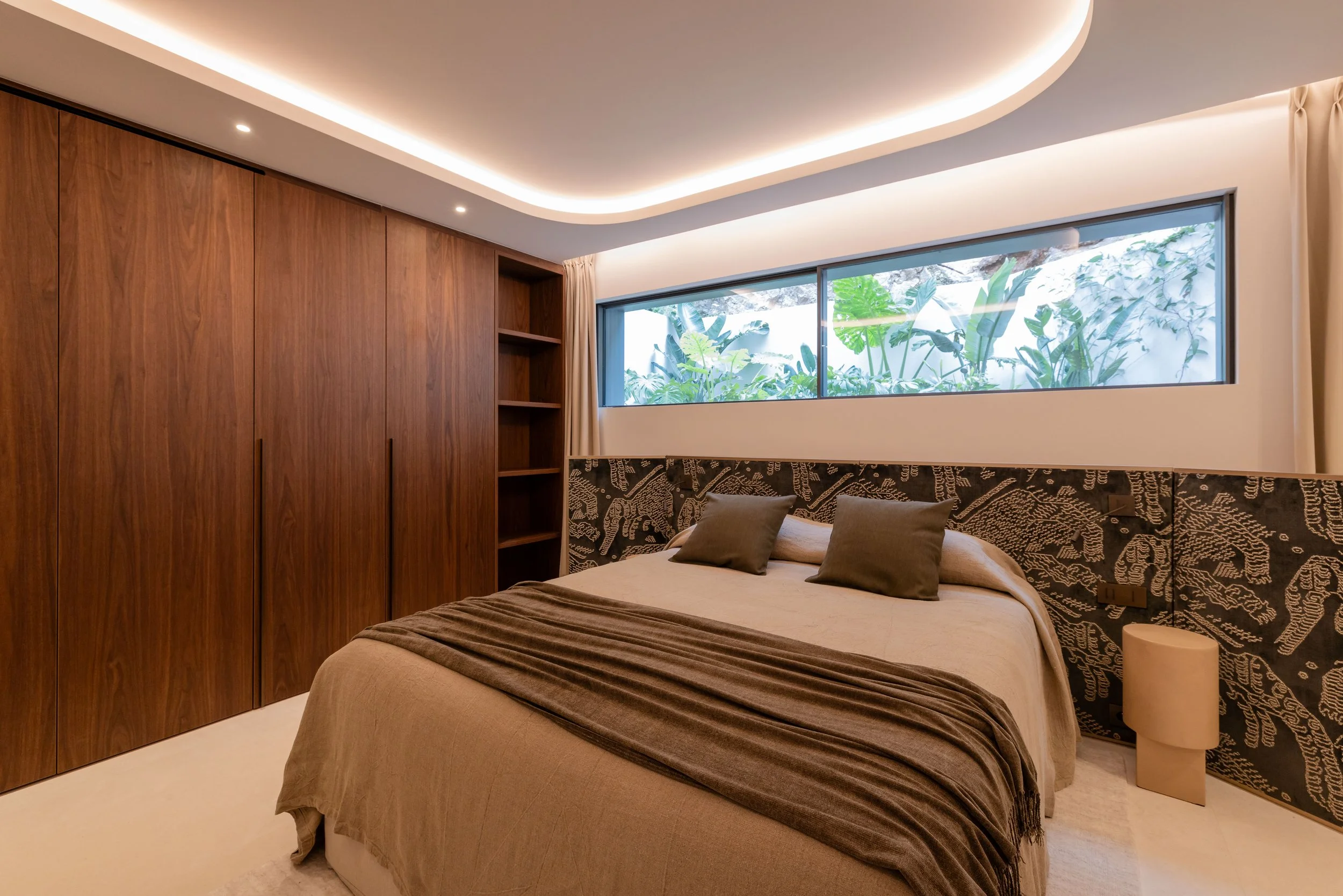 260225 Bleu Gris Domaine Esterel -0219 - Cedou-Modifier.jpg