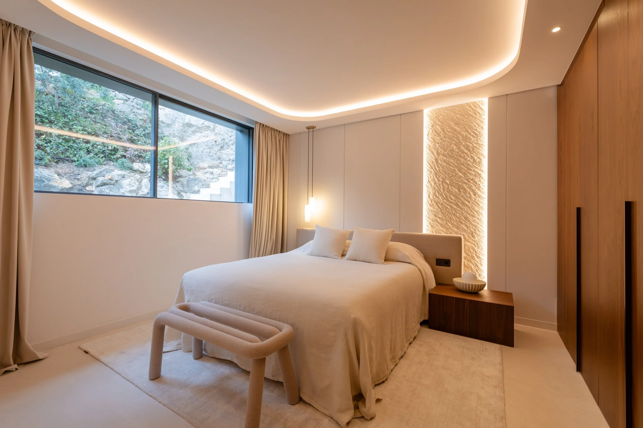 260225 Bleu Gris Domaine Esterel -0432 - Cedou-Modifier.jpg