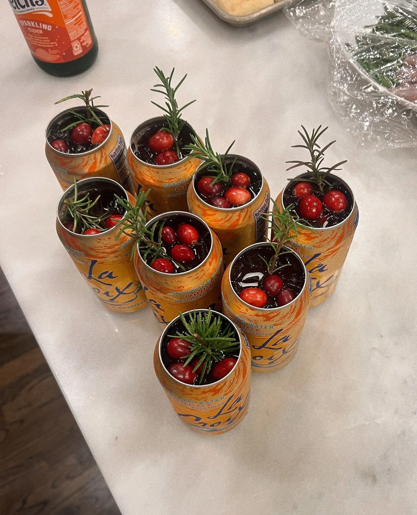 Its time for a mocktail 🥂🥂⁠
A little orange La Croix, a splash of cranberry, and a rosemary sprig is all you need for the easiest holiday mocktail. It&rsquo;s crisp, pretty, and perfect for sipping while you wrap gifts or watch cheesy Christmas mov