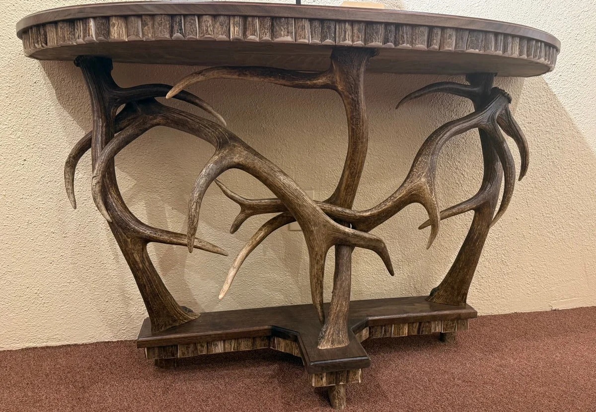 Round Table - Walnut & Antler