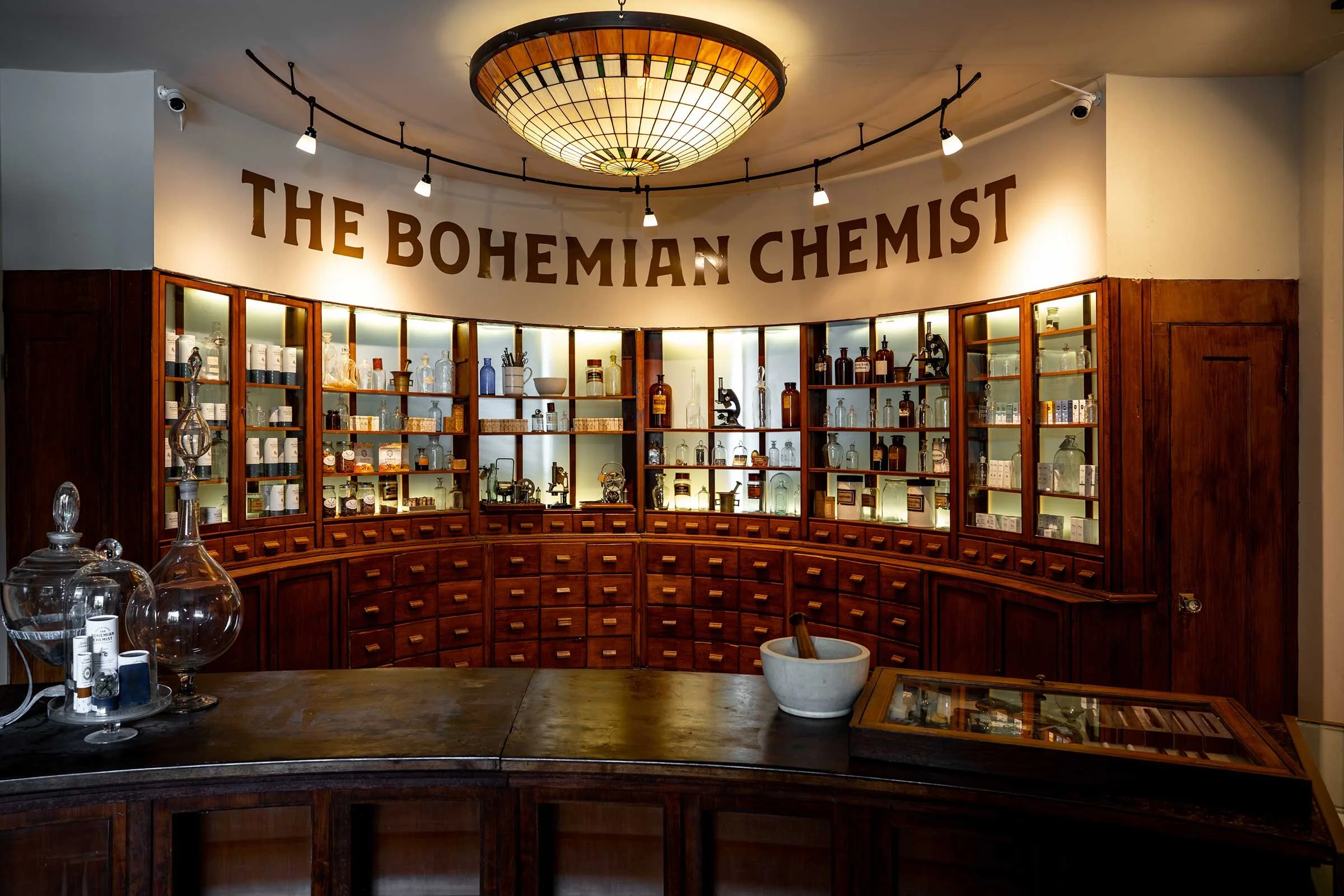 the_bohemian_chemist_nikzphoto_s02-3.jpg