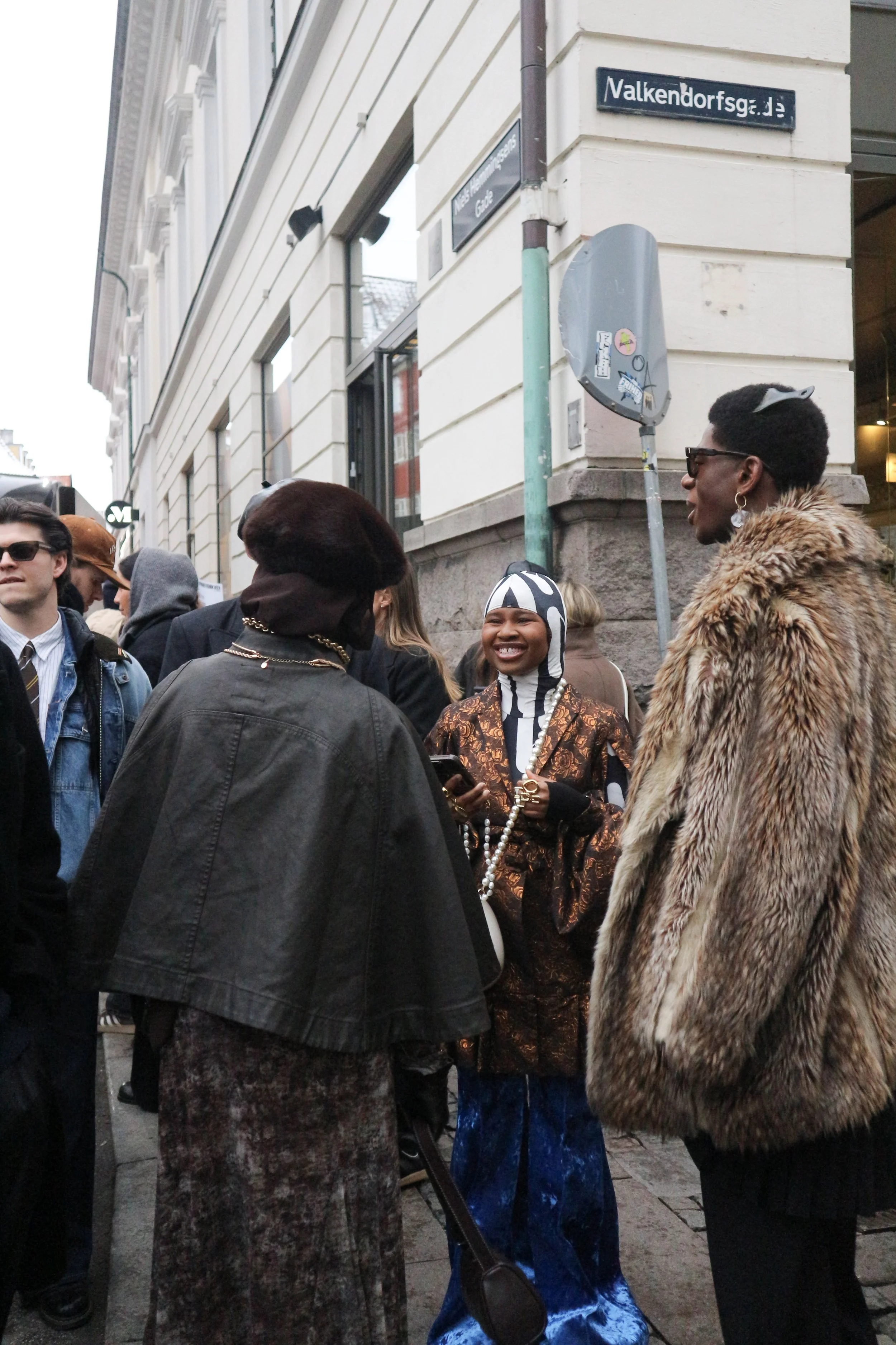 CPFW_AW26_STREETSTYLE_DAYTWO_ALEXIAKASABIKA015.jpg