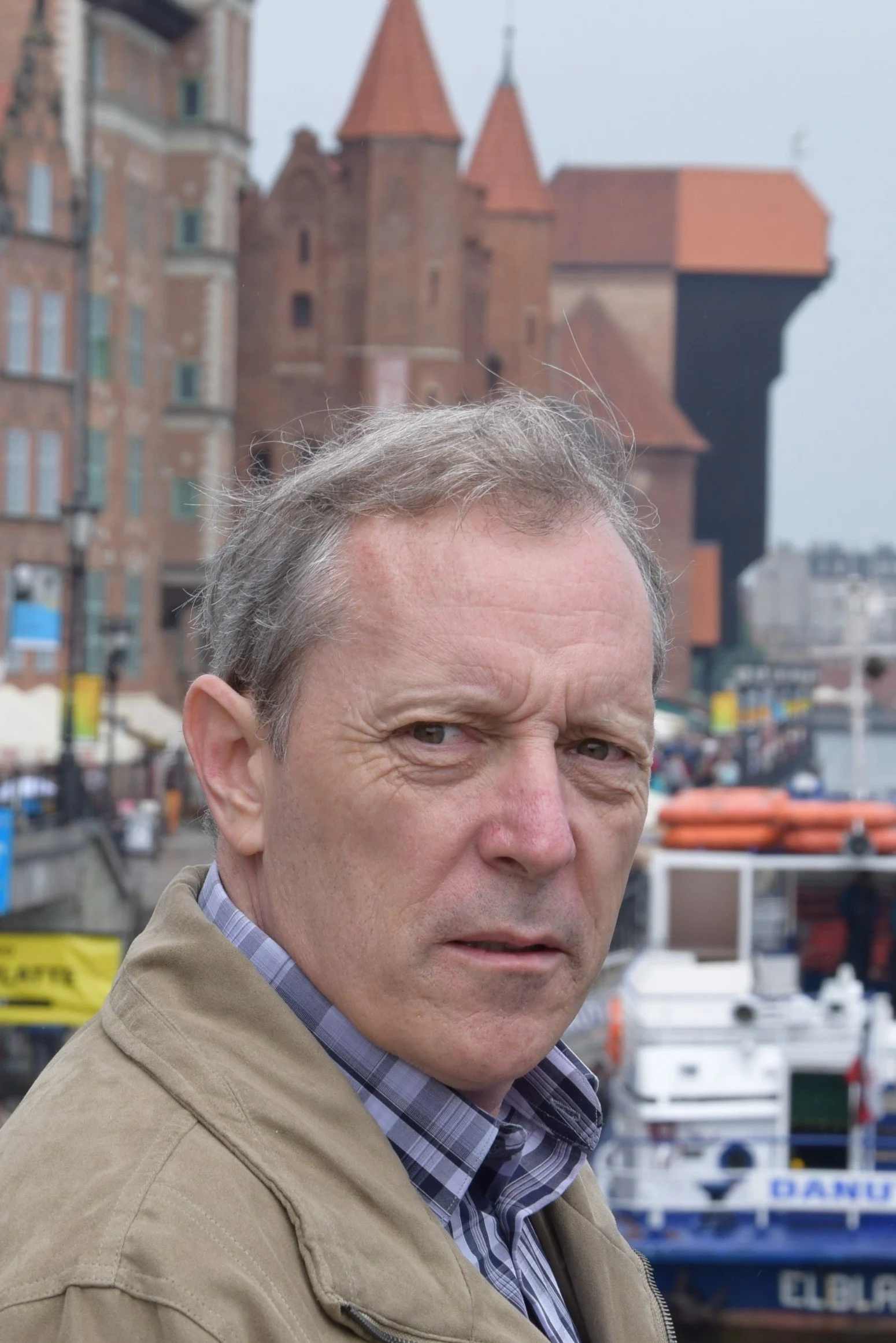 Brad Hoge appears on MFA Writers podcast