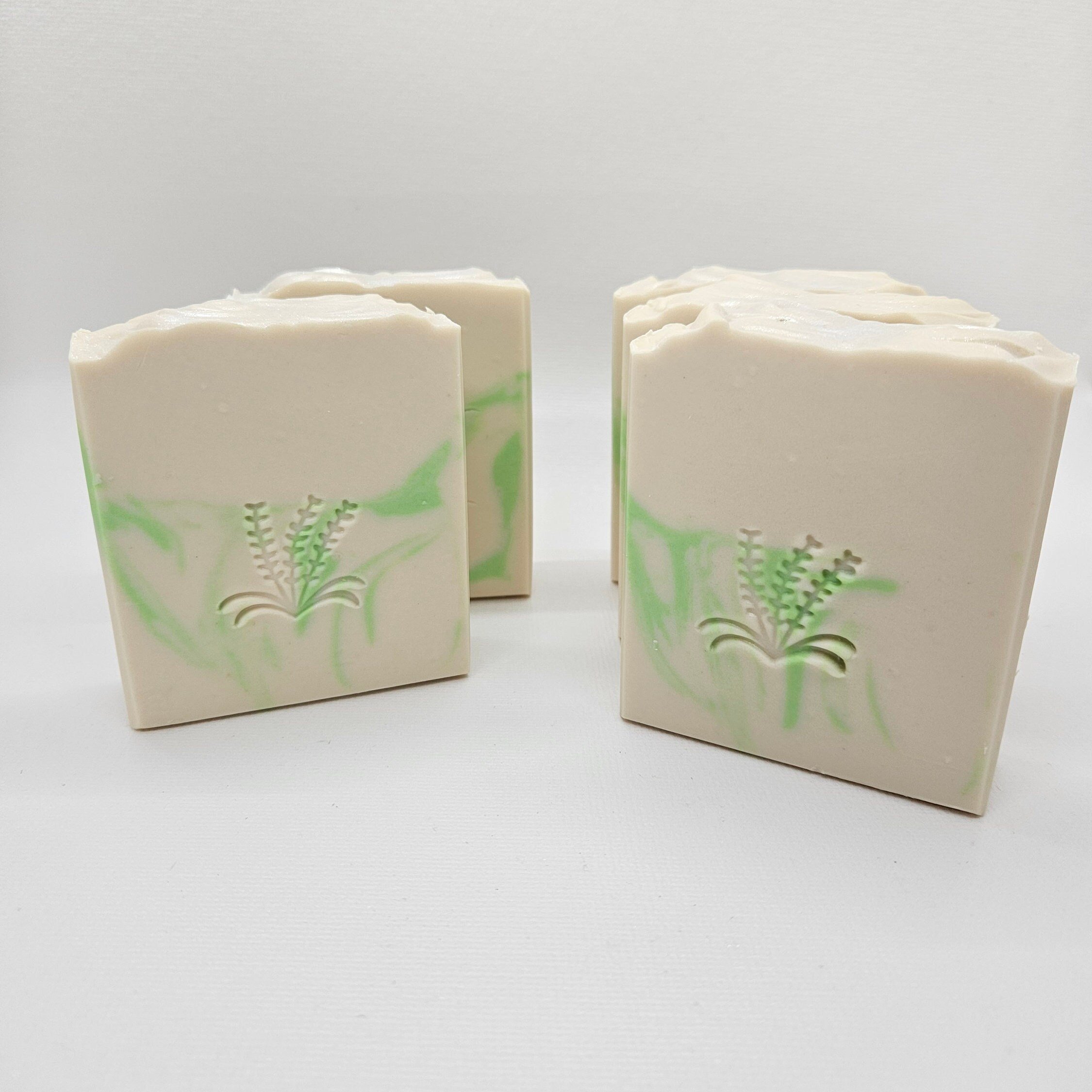 https://i.etsystatic.com/19444217/r/il/e55518/4940793910/il_fullxfull.4940793910_riif.jpg