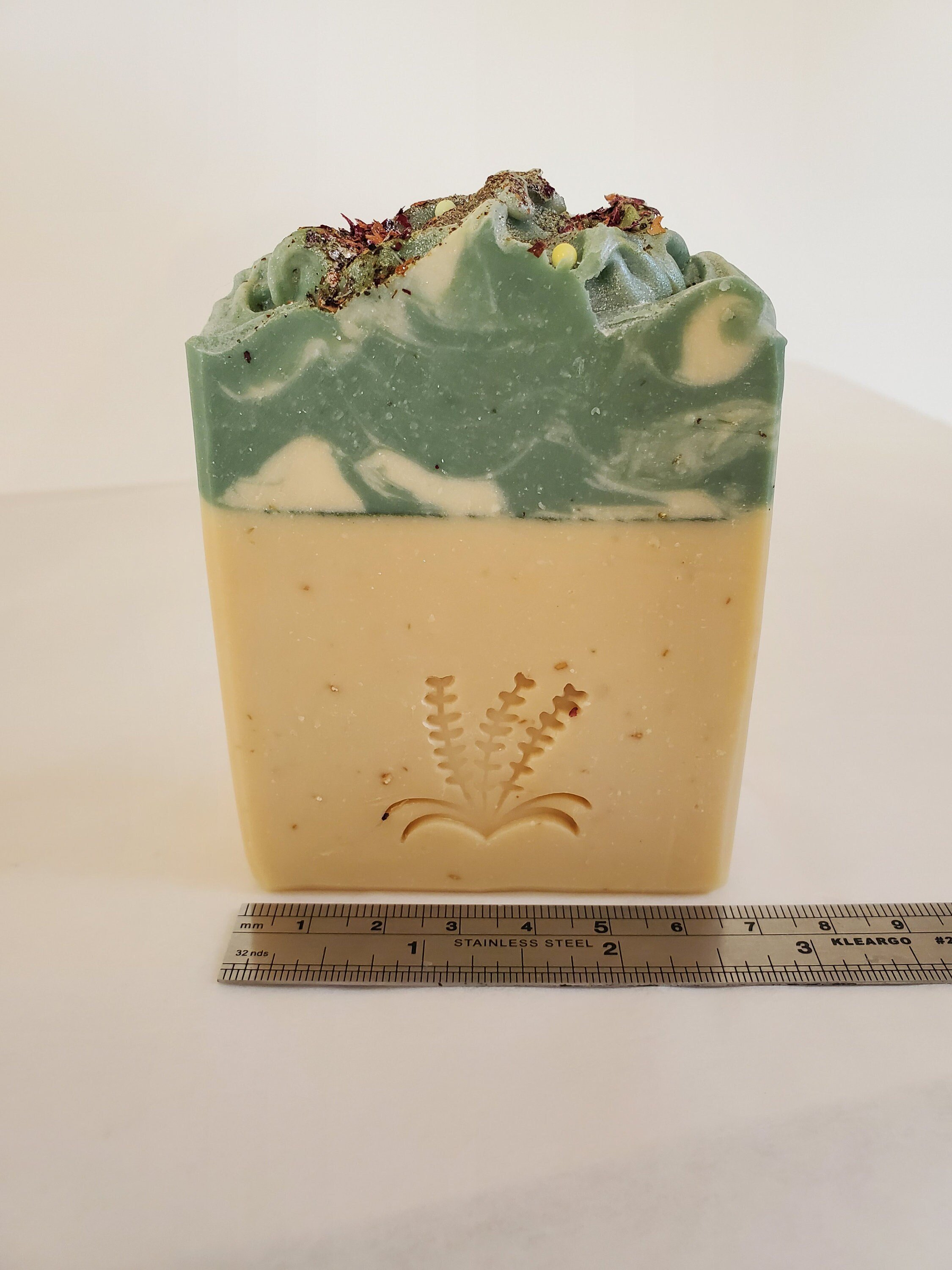 https://i.etsystatic.com/19444217/r/il/389ee6/2912390946/il_fullxfull.2912390946_q1ph.jpg
