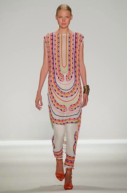 LA FELICIDAD DEL VERANO POR MARA HOFFMAN