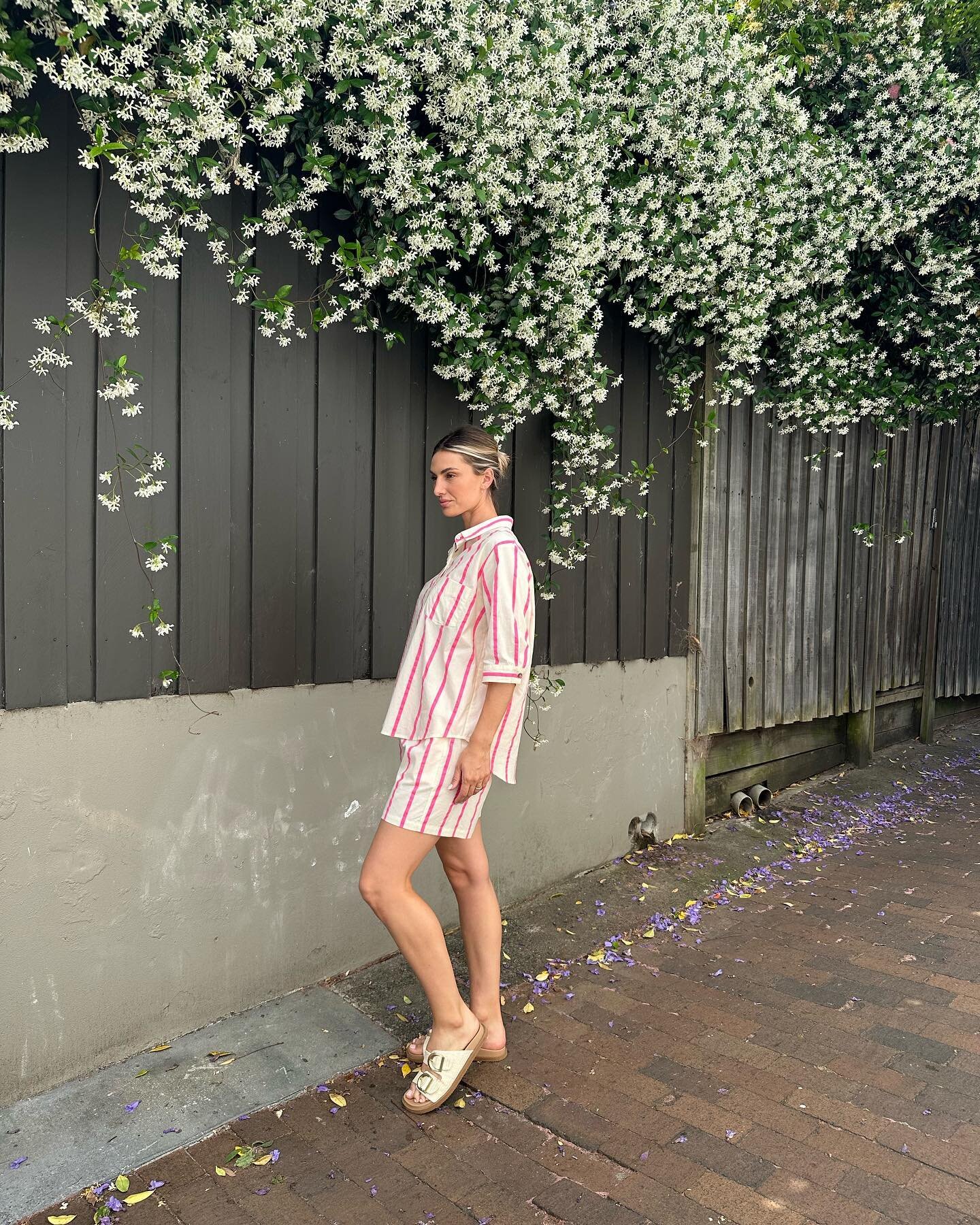 New in set with your outfit
@afd_qld @mfashiontradeonly2 @kolifashionhousewholesale @worldfashionagency #ootd #outfitoftheday #daily #fashionstyle